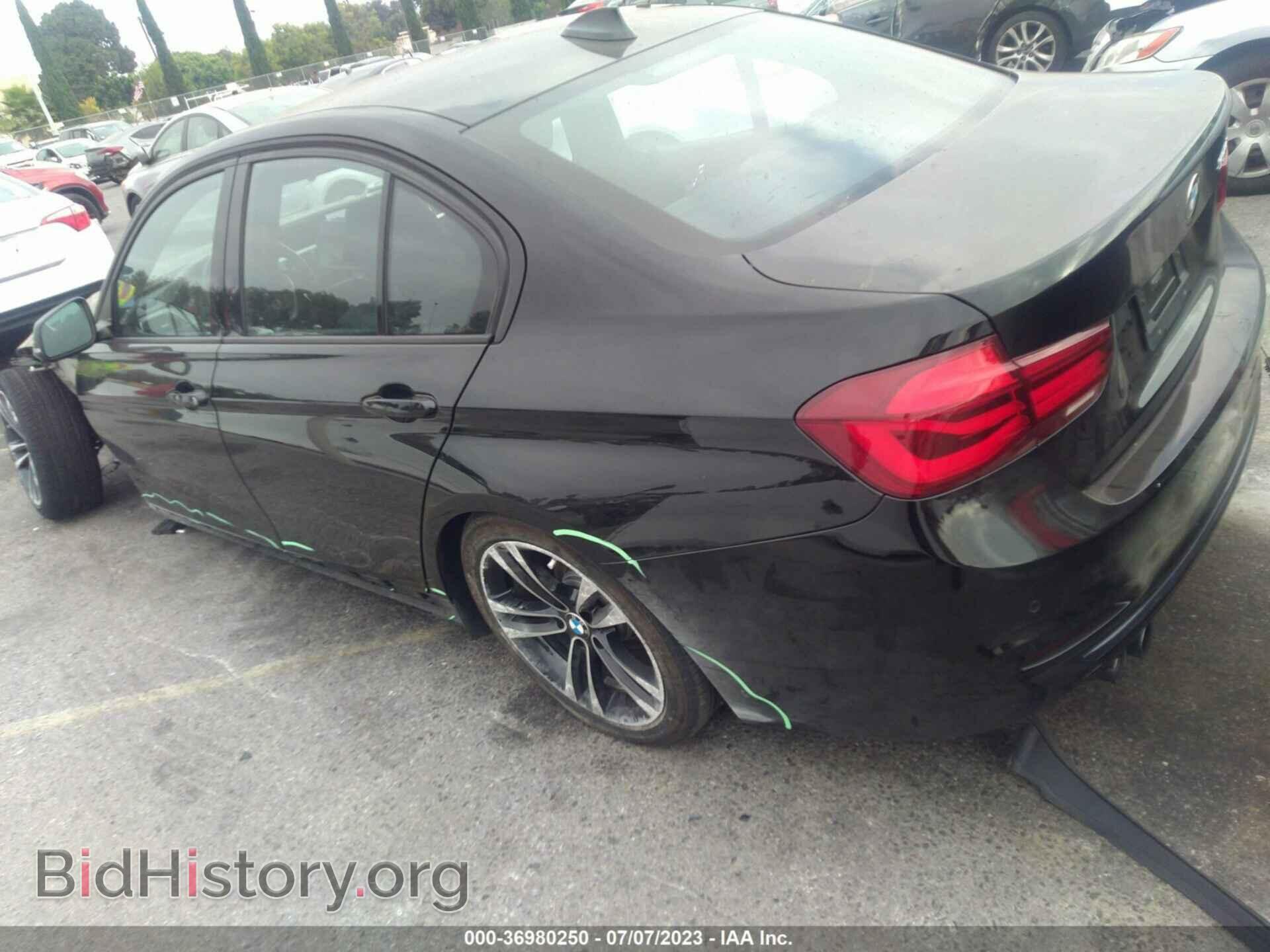 2018 BMW 3 SERIES - VIN: WBA8B9C53JEE82170 - Фото 3