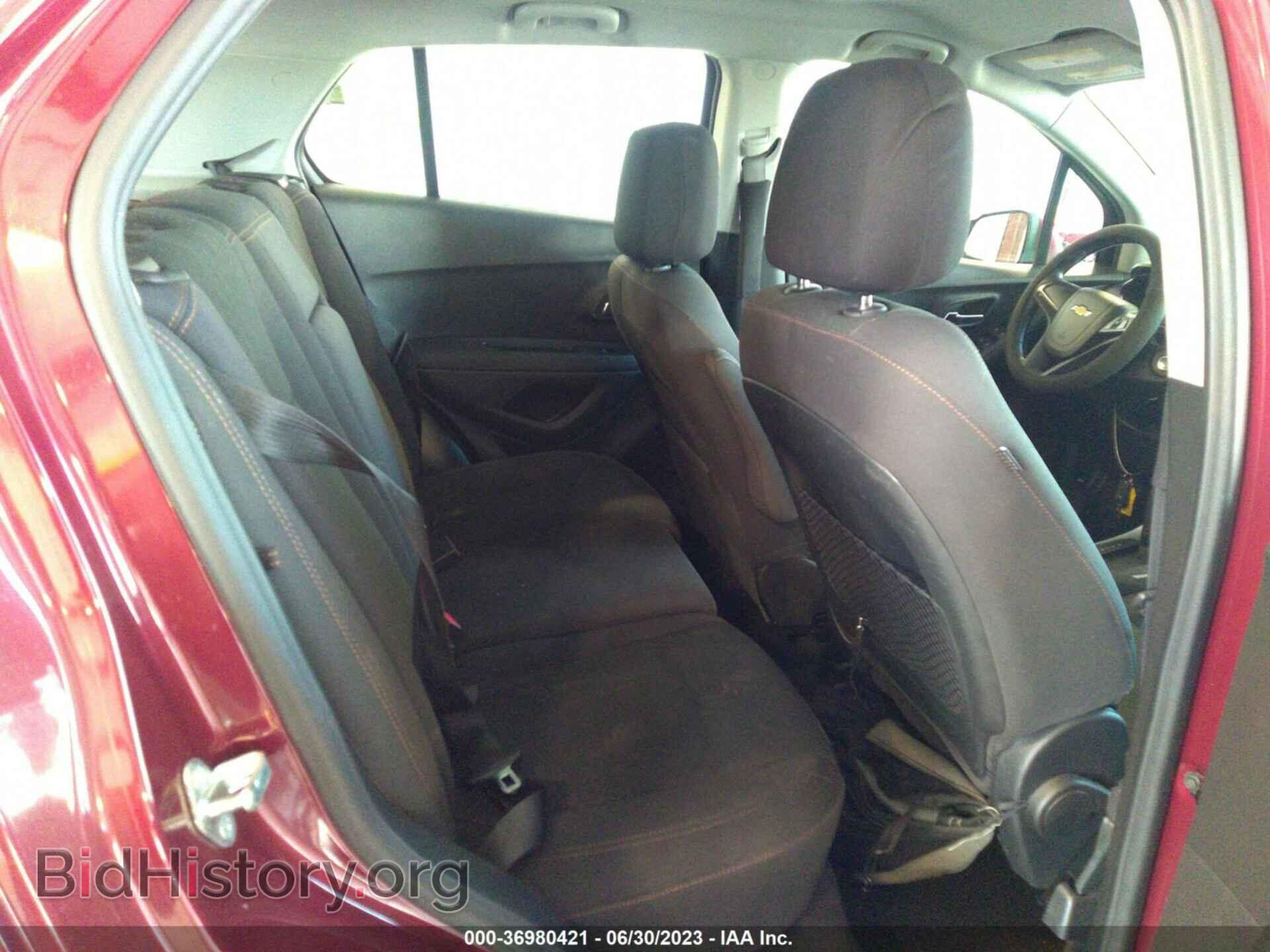 2017 CHEVROLET TRAX - VIN: 3GNCJNSBXHL184388 - Фото 8