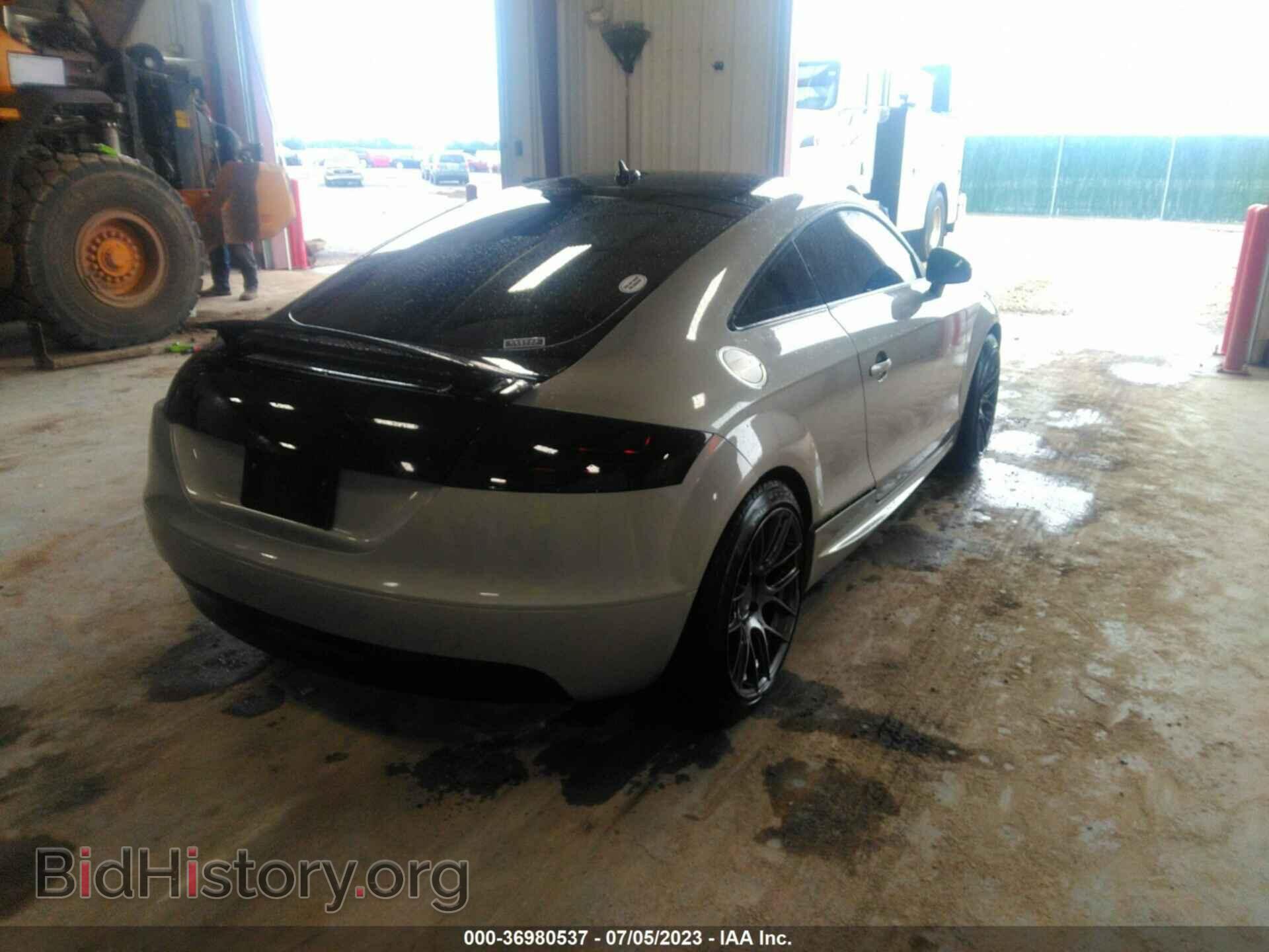 2009 AUDI TT - VIN: TRUDF38J691010690 - Фото 4