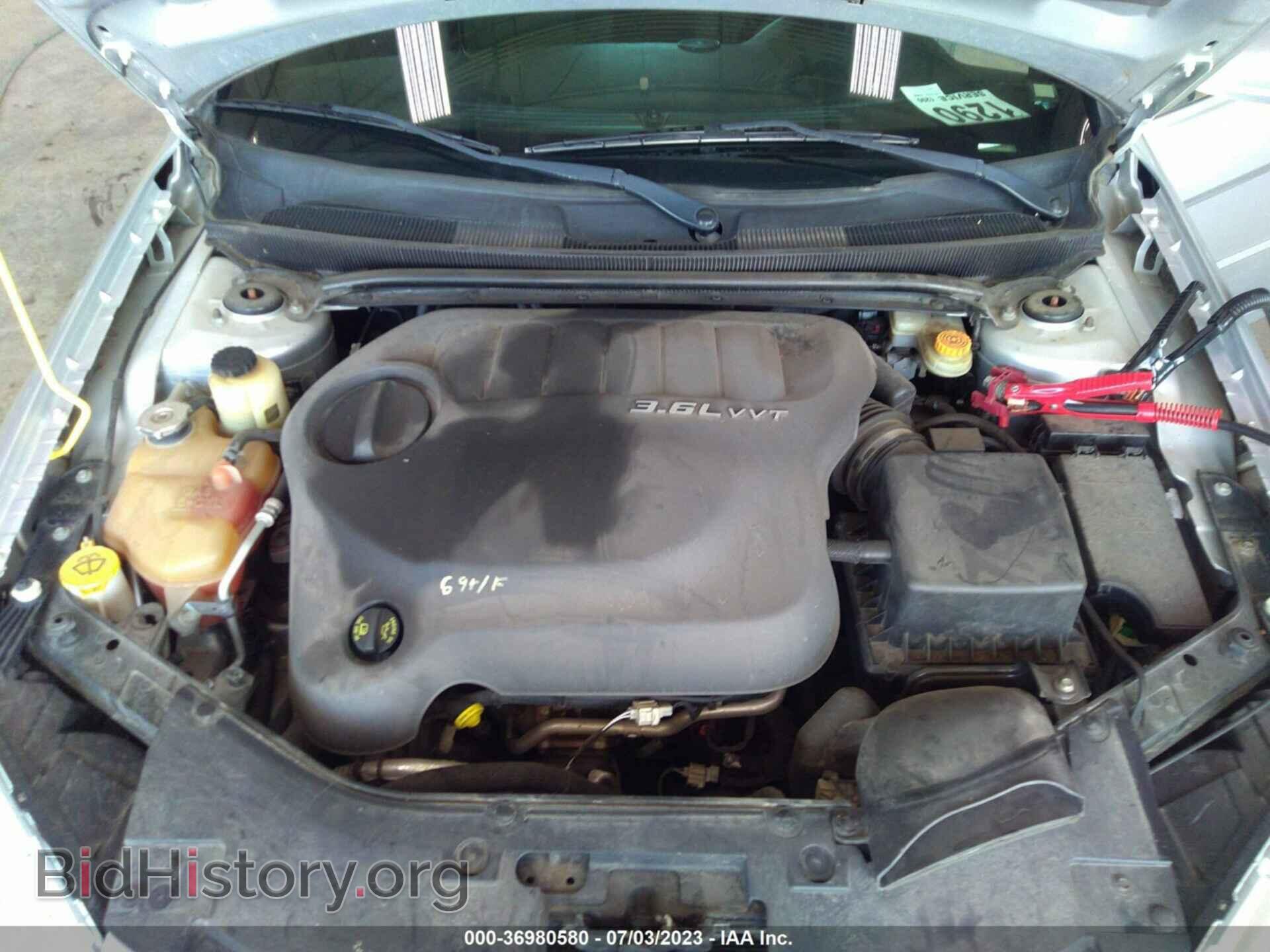 2011 CHRYSLER 200 - VIN: 1C3BC2EG7BN599359 - Фото 10
