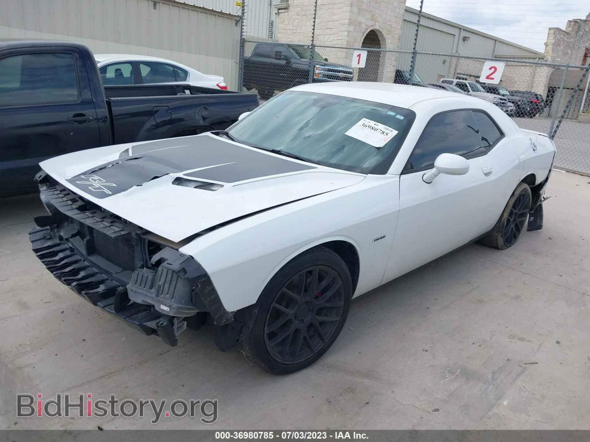 2015 DODGE CHALLENGER - VIN: 2C3CDZAT1FH728191 - Фото 2