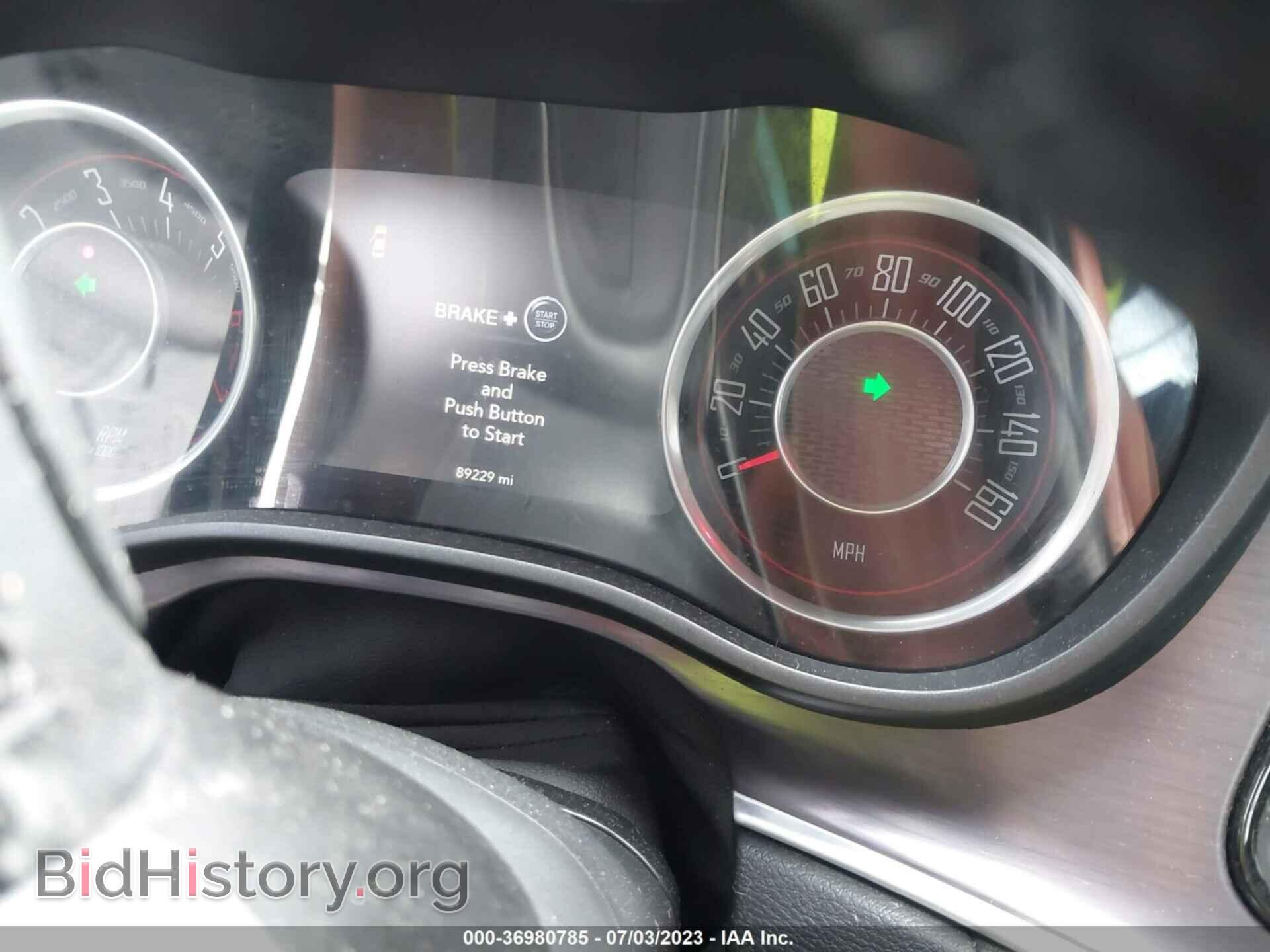 2015 DODGE CHALLENGER - VIN: 2C3CDZAT1FH728191 - Фото 15