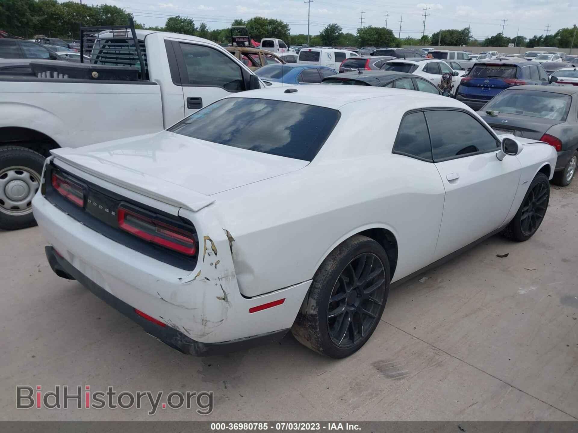 2015 DODGE CHALLENGER - VIN: 2C3CDZAT1FH728191 - Фото 4