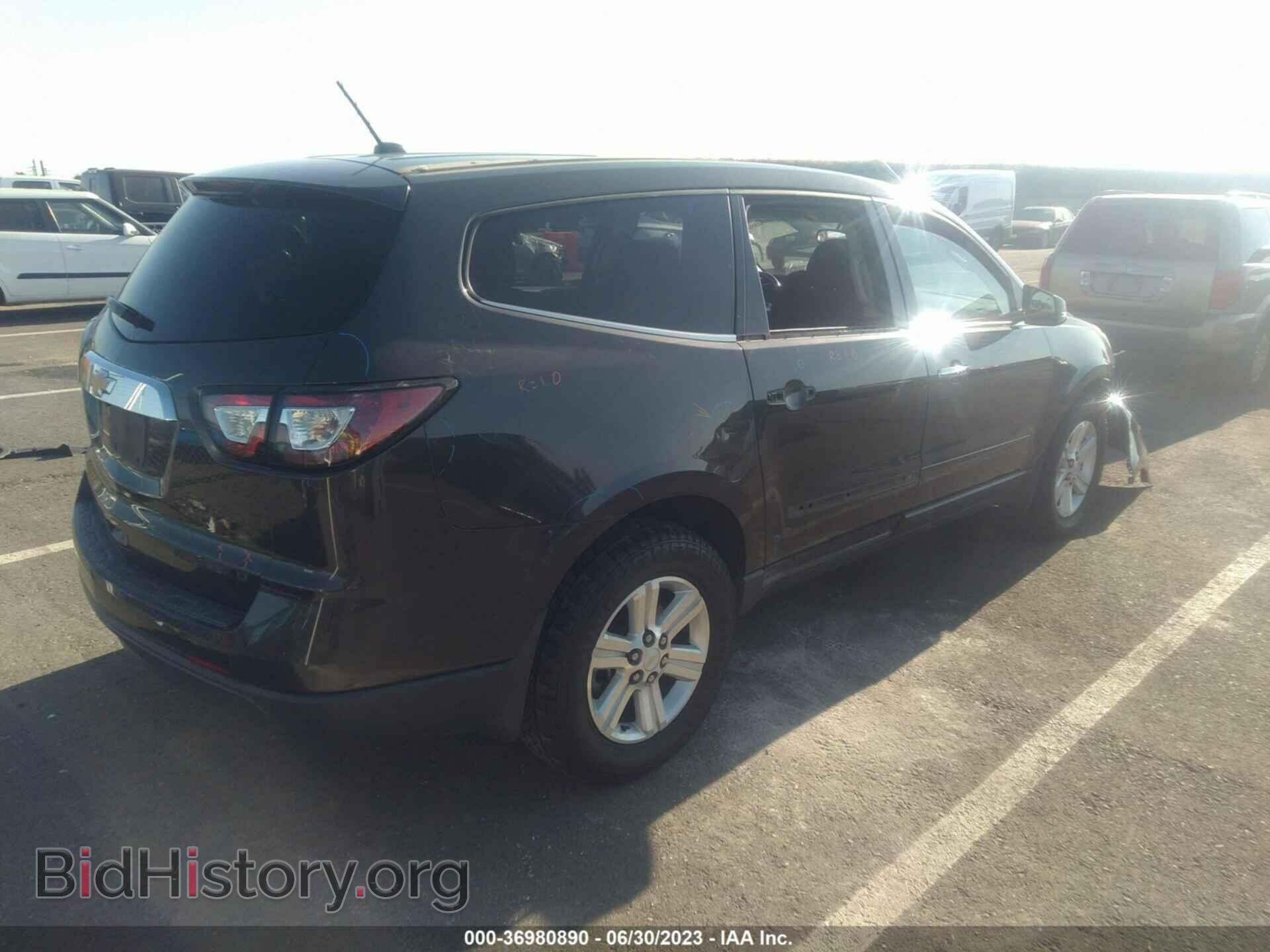 2014 CHEVROLET TRAVERSE - VIN: 1GNKVGKD8EJ110421 - Фото 4