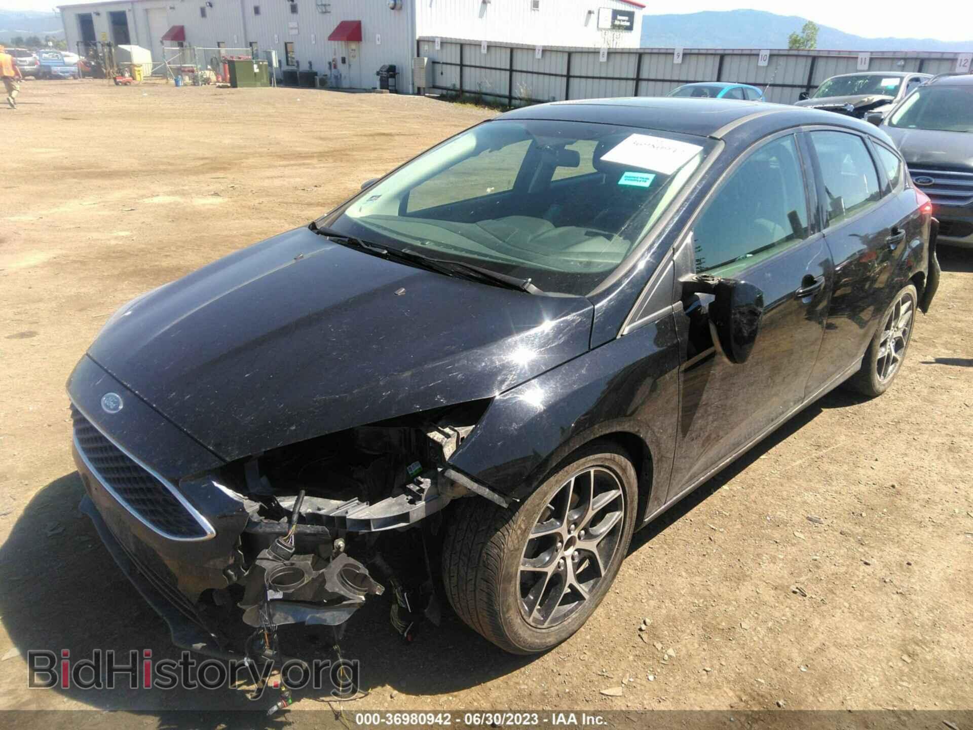 2018 FORD FOCUS - VIN: 1FADP3M20JL202630 - Фото 2