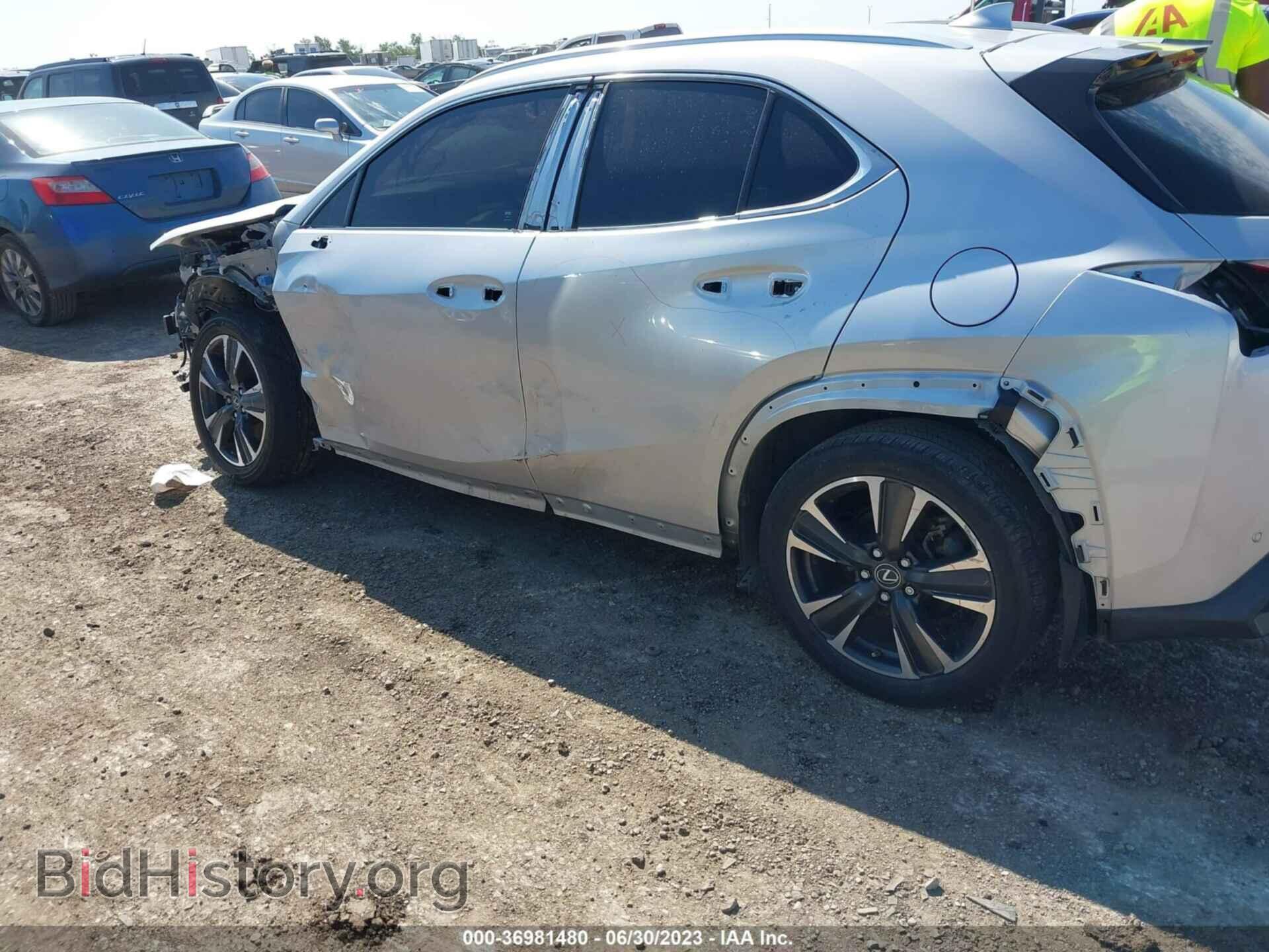 2019 LEXUS UX - VIN: JTHY3JBH5K2003307 - Photo 15
