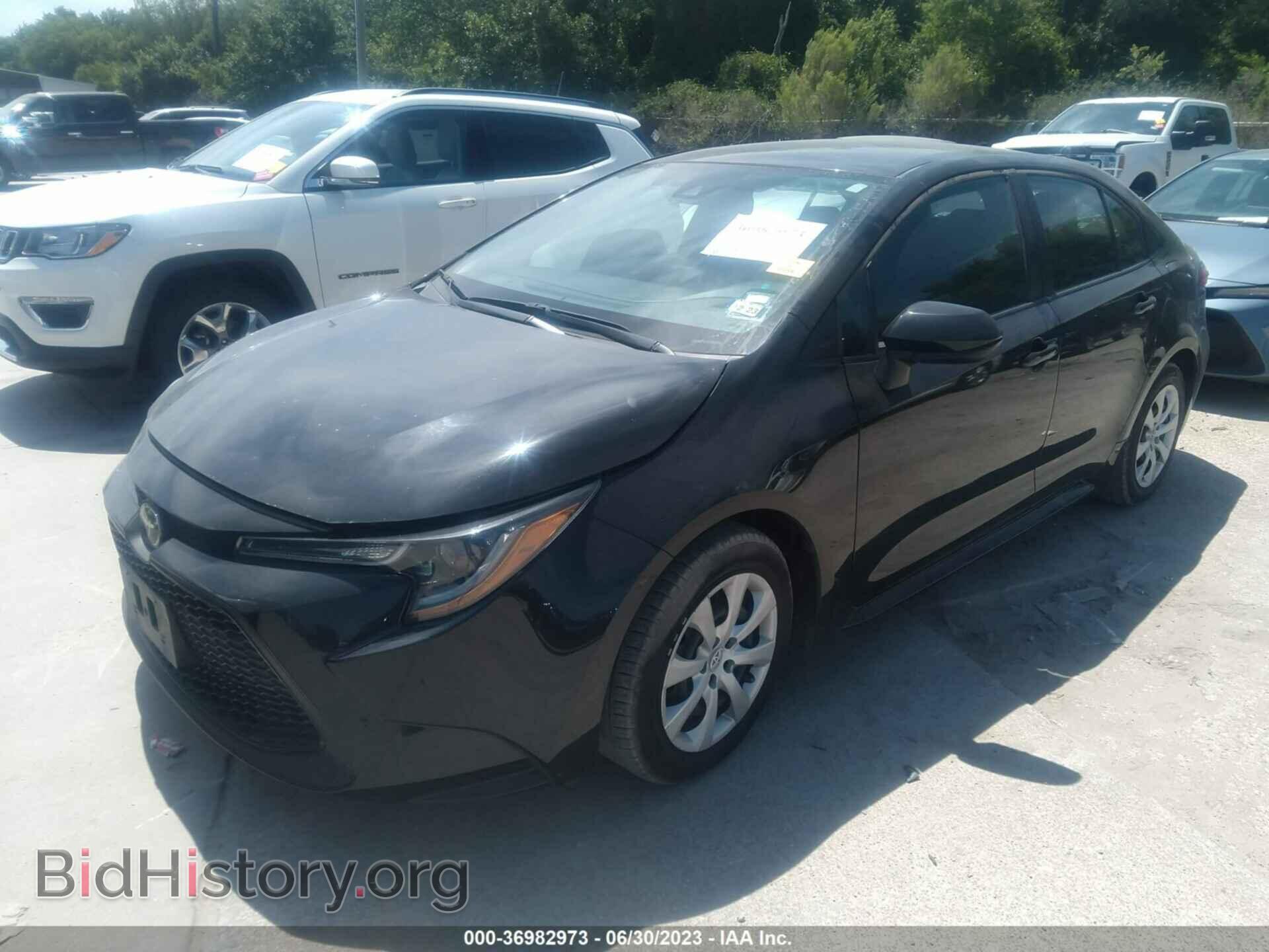 2021 TOYOTA COROLLA - VIN: 5YFEPMAE0MP211388 - Photo 2