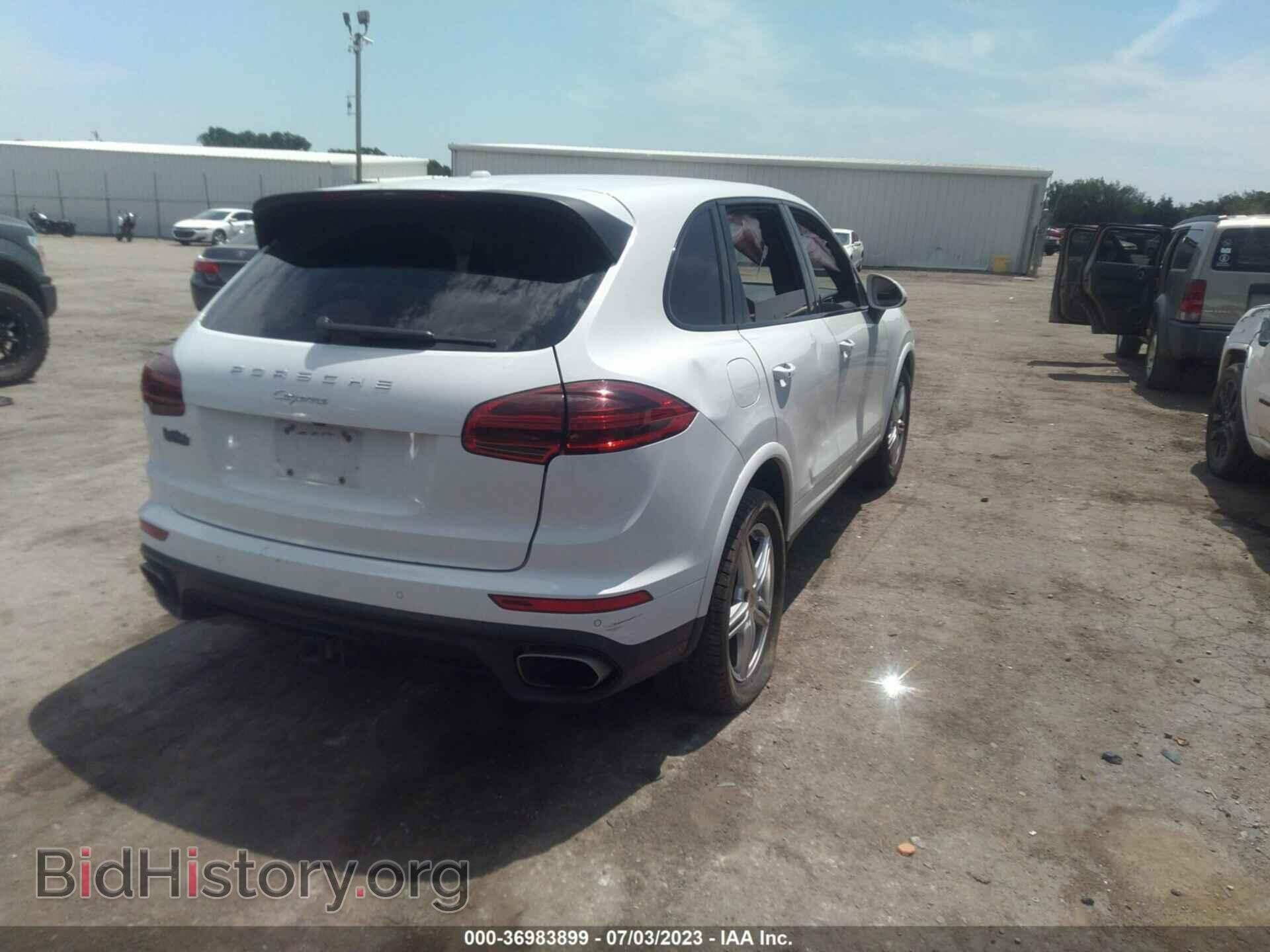 2017 PORSCHE CAYENNE - VIN: WP1AA2A29HKA81091 - Фото 4