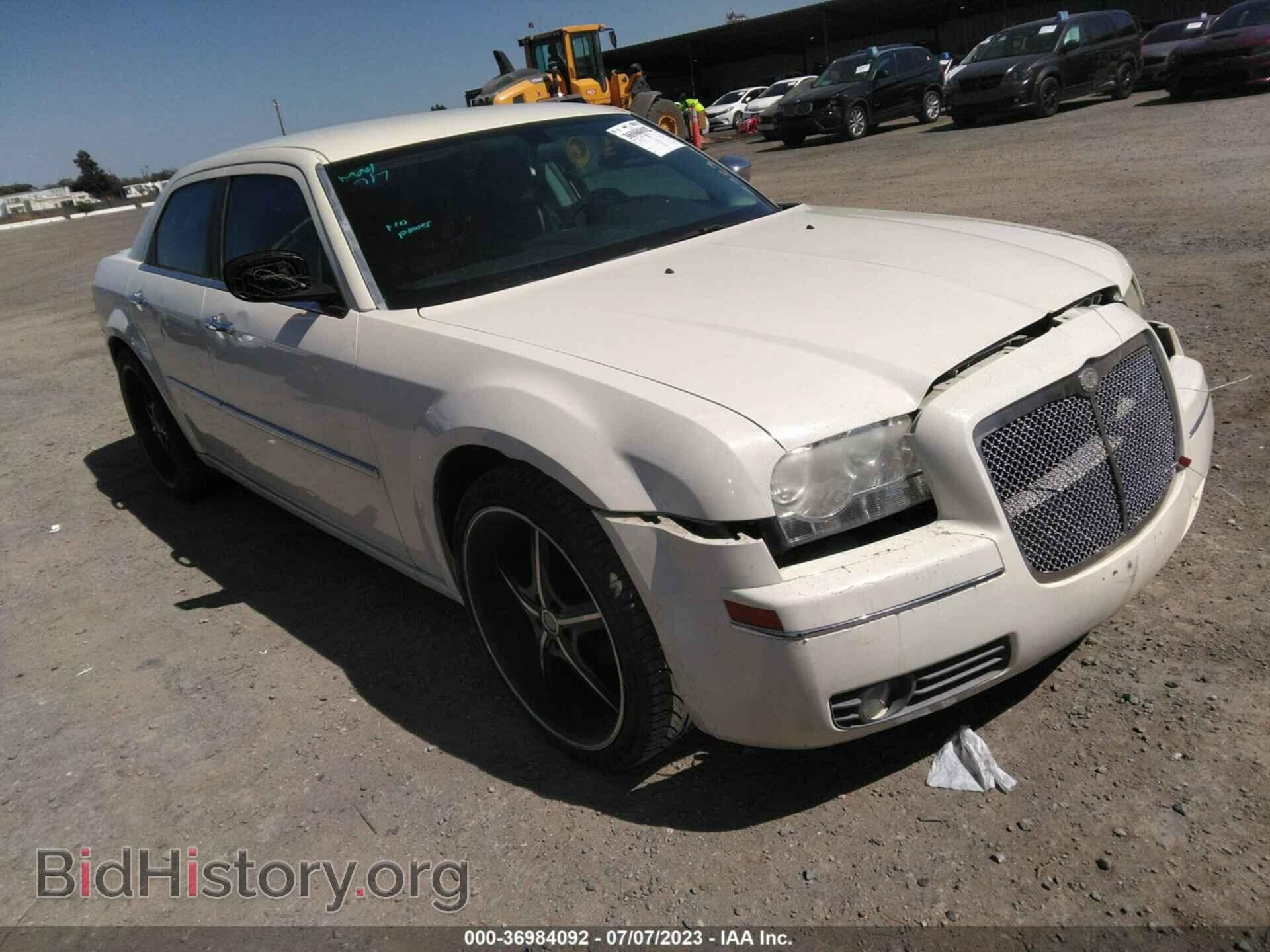 Фотография 2C3CA5CV2AH305449 - CHRYSLER 300 2010