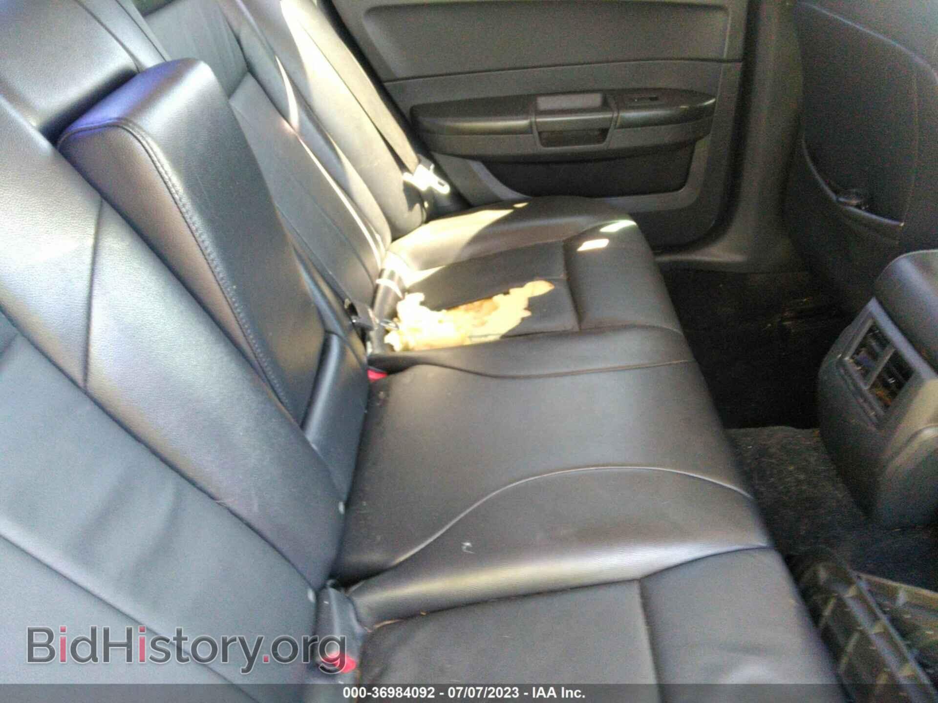 2010 CHRYSLER 300 - VIN: 2C3CA5CV2AH305449 - Фото 8
