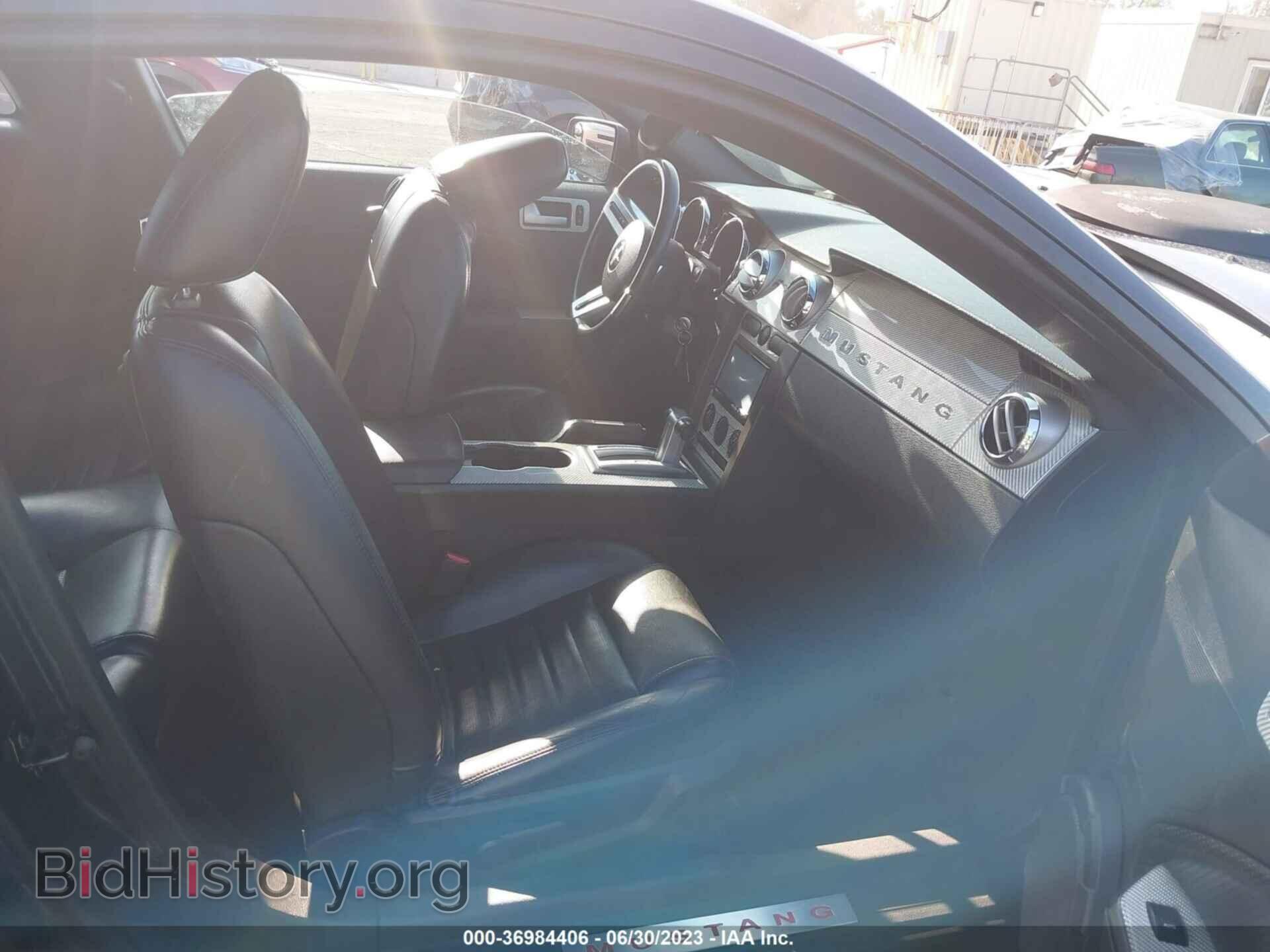 2007 FORD MUSTANG - VIN: 1ZVFT82H975241357 - Фото 5