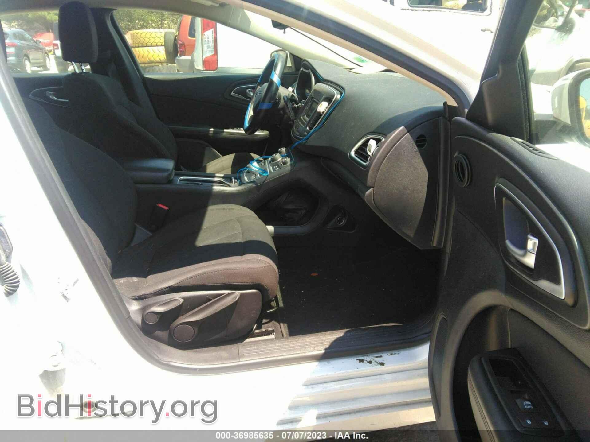 2016 CHRYSLER 200 - VIN: 1C3CCCAB5GN149379 - Фото 5