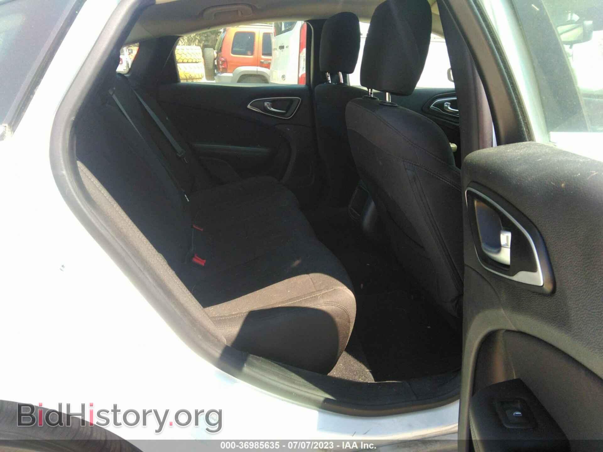 2016 CHRYSLER 200 - VIN: 1C3CCCAB5GN149379 - Фото 8