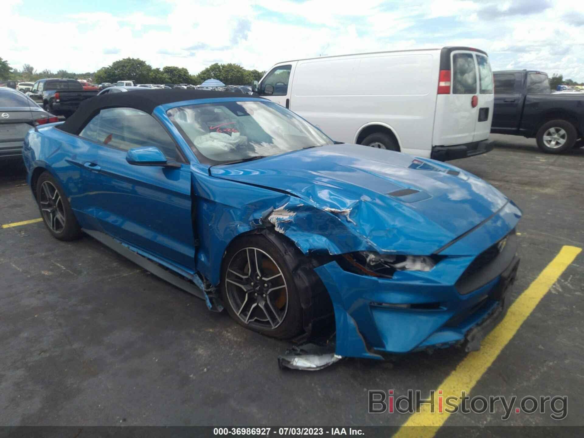 Photo 1FATP8UH1M5116197 - FORD MUSTANG 2021