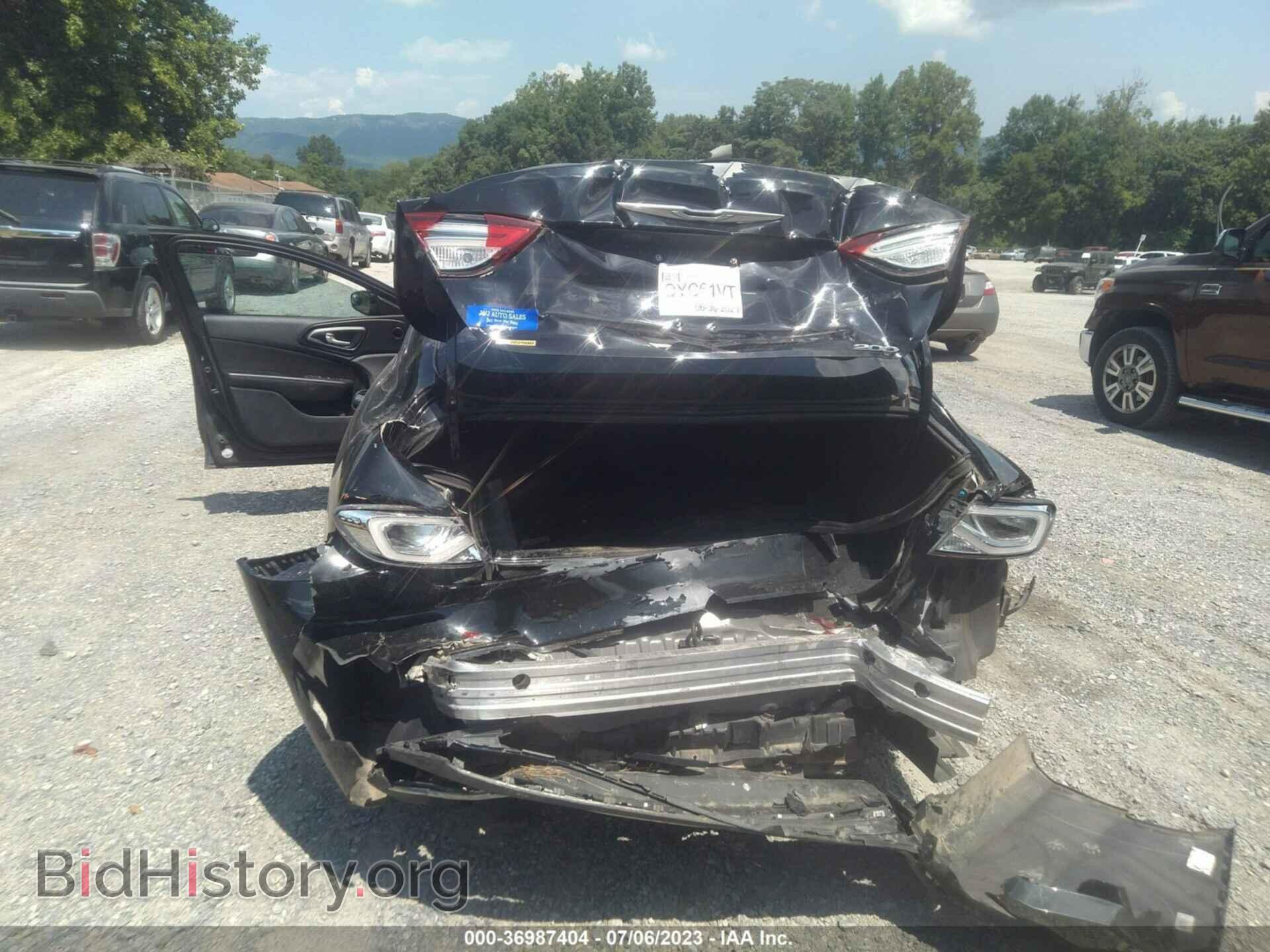 2015 CHRYSLER 200 - VIN: 1C3CCCAB0FN679645 - Фото 6