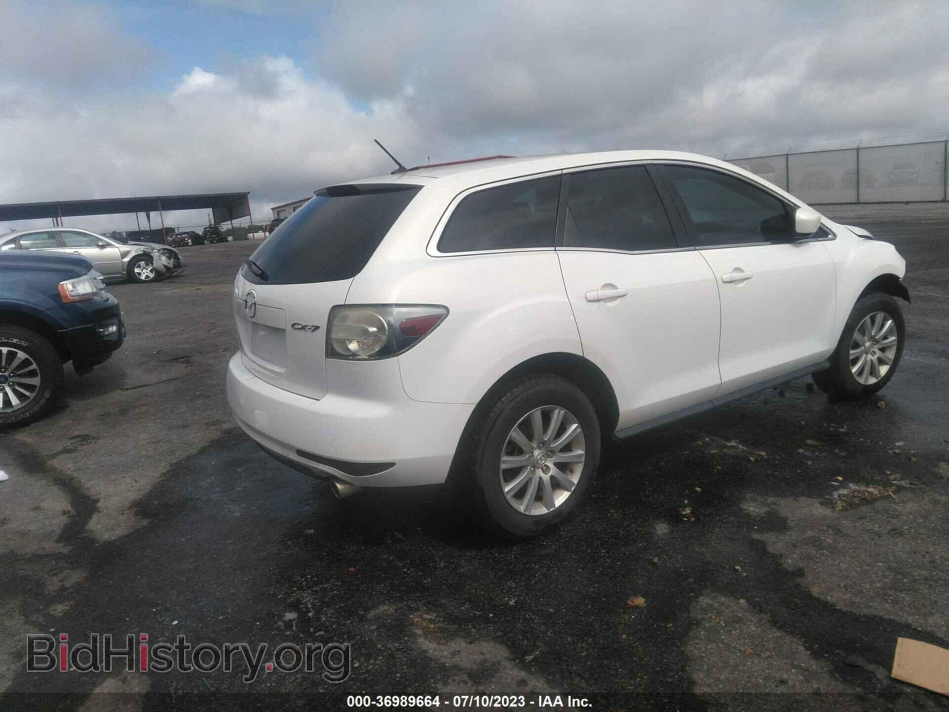 2011 MAZDA CX-7 - VIN: JM3ER2B56B0377488 - Фото 4