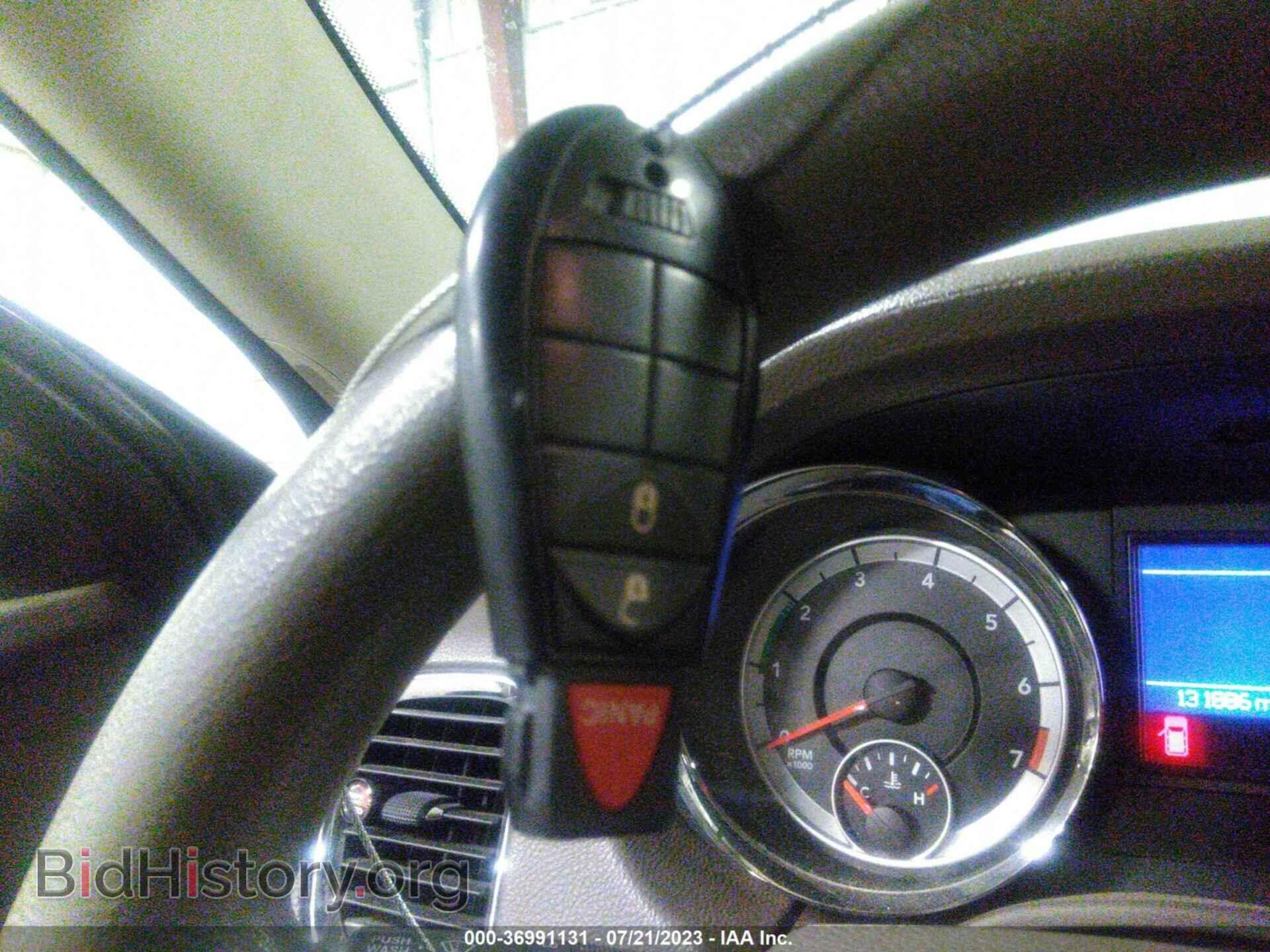 2011 DODGE DURANGO - VIN: 1D4RE2GGXBC700152 - Photo 11