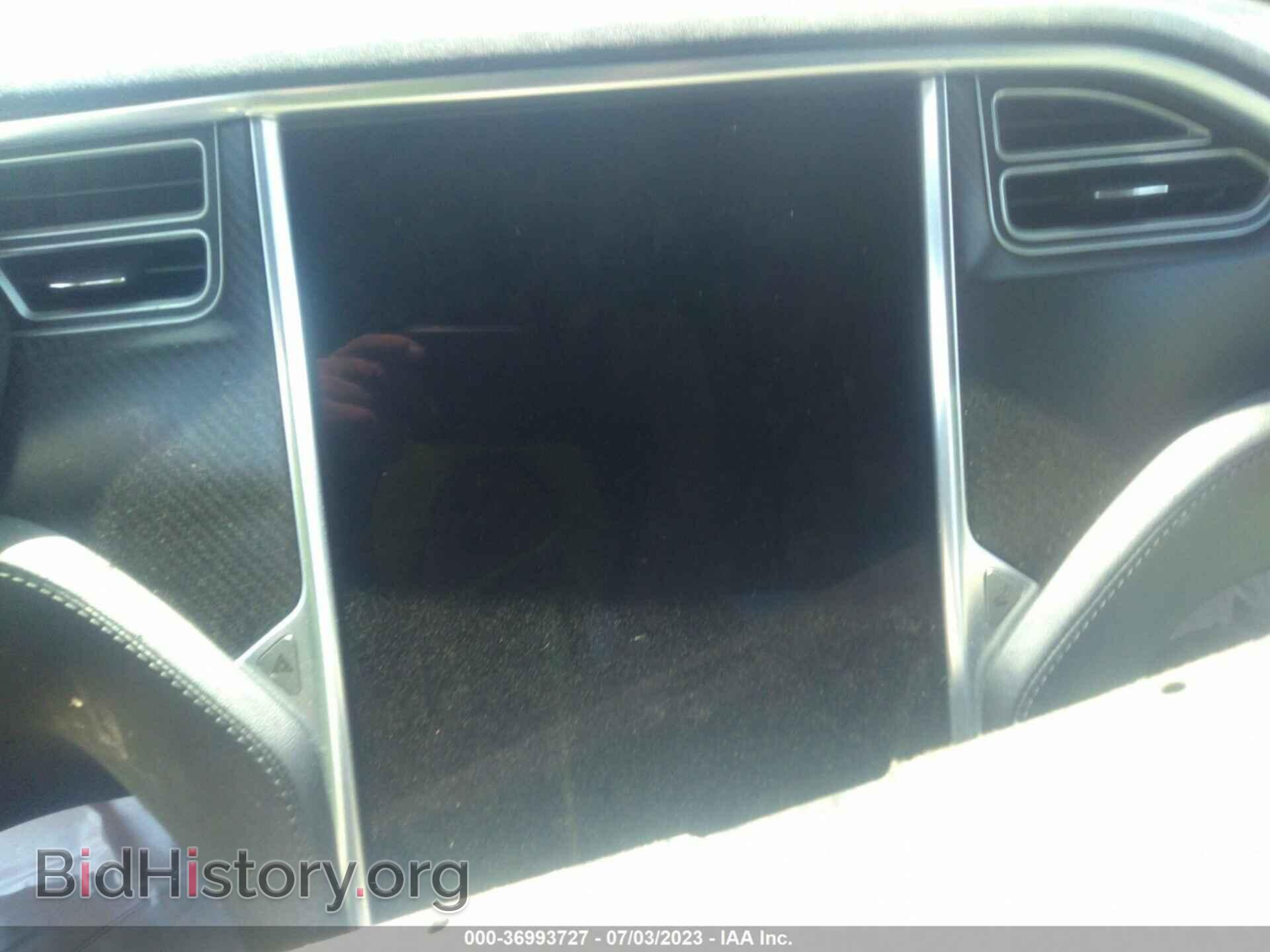 2014 TESLA MODEL S - VIN: 5YJSA1H1XEFP58638 - Фото 17