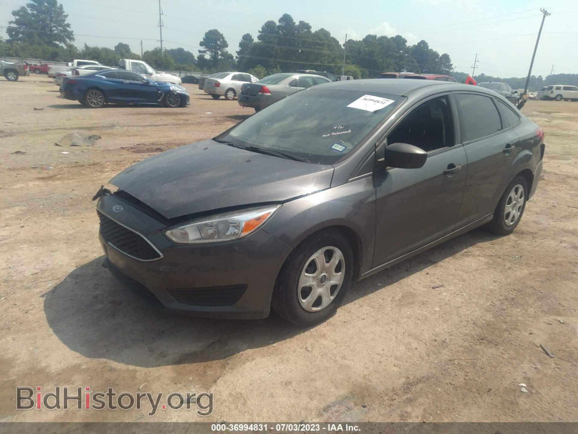 2017 FORD FOCUS - VIN: 1FADP3E26HL313708 - Фото 2