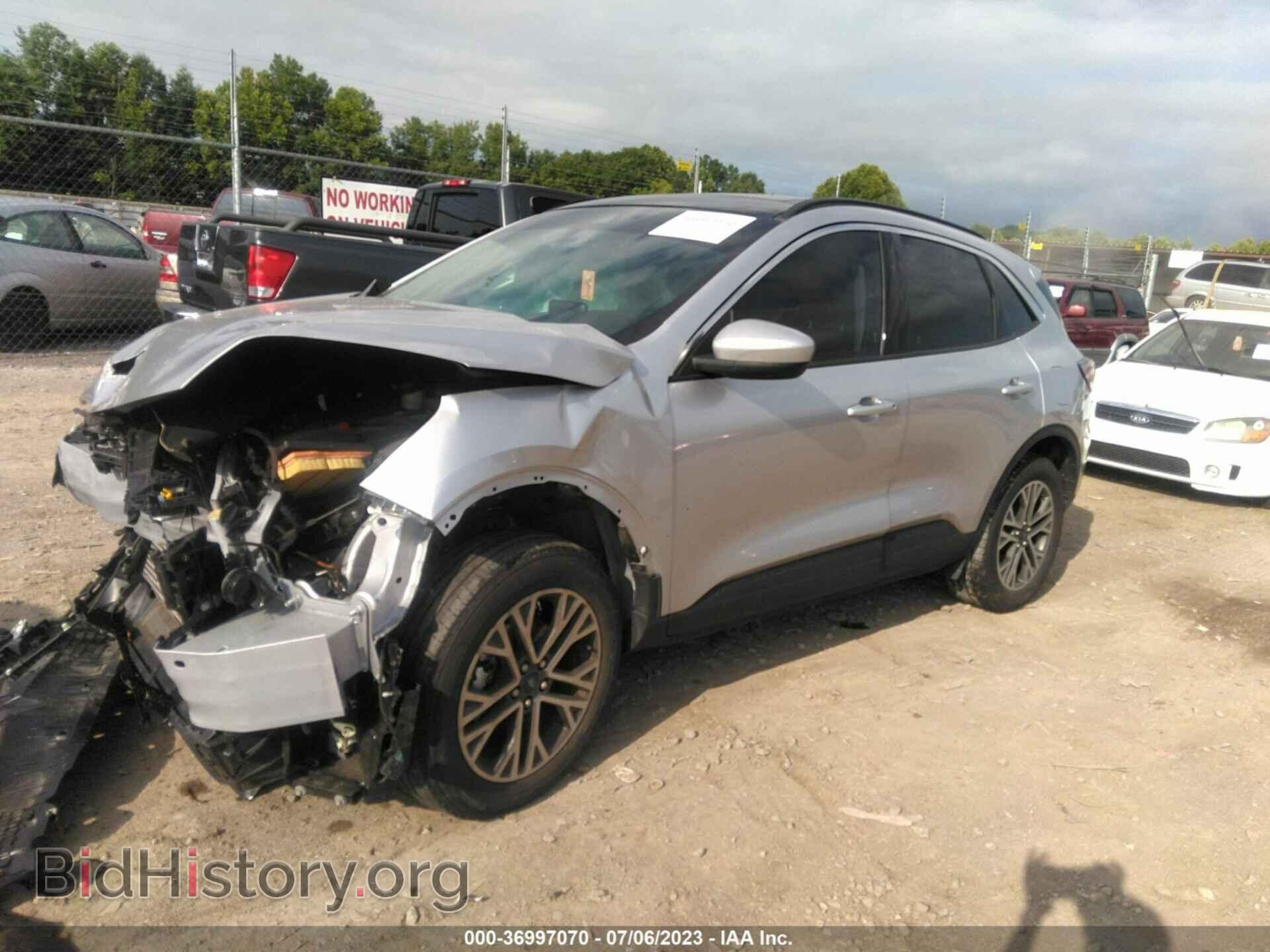 2020 FORD ESCAPE - VIN: 1FMCU9H63LUA73404 - Photo 2