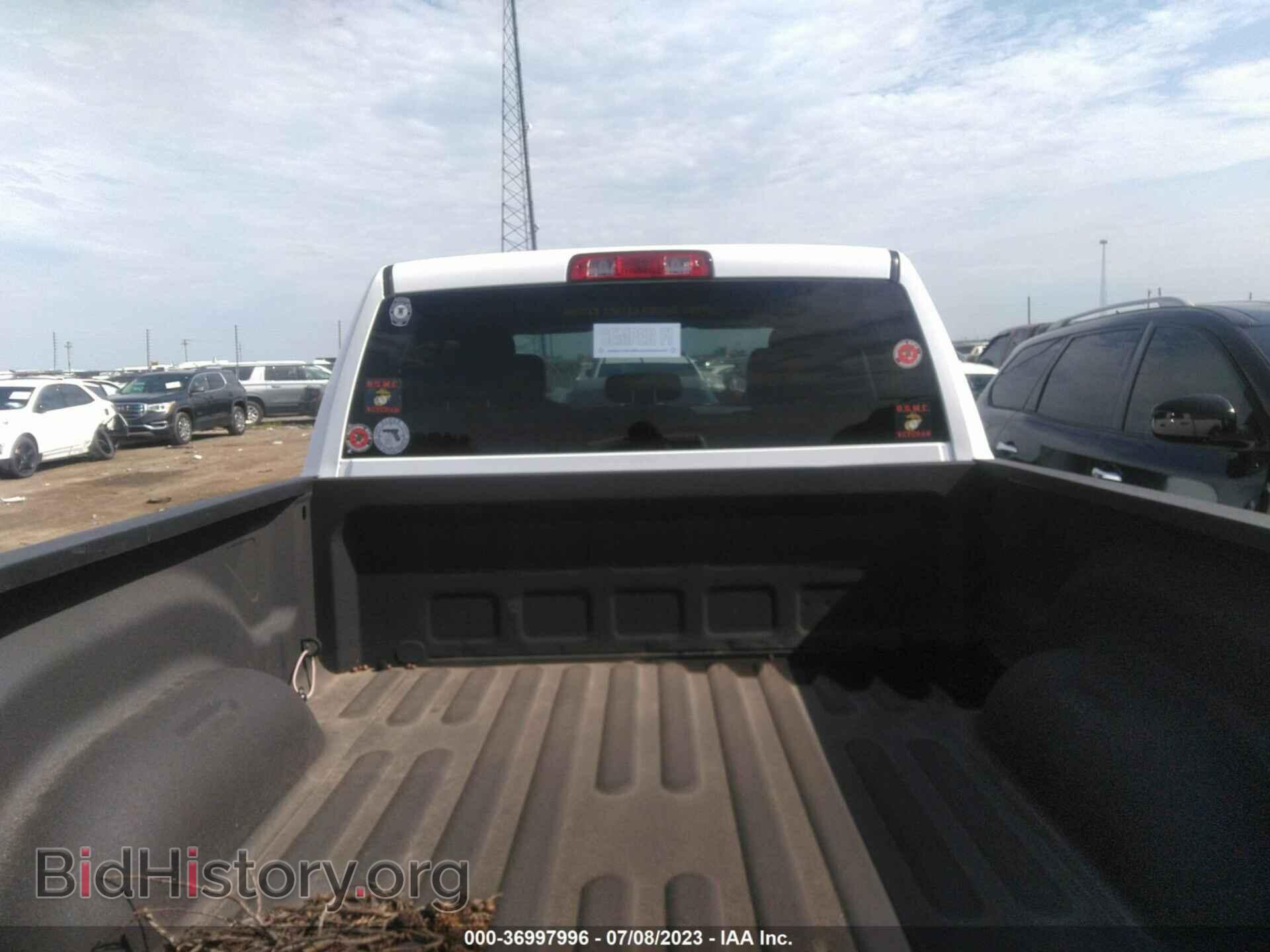 2018 RAM 1500 - VIN: 1C6RR6FG8JS127614 - Фото 8