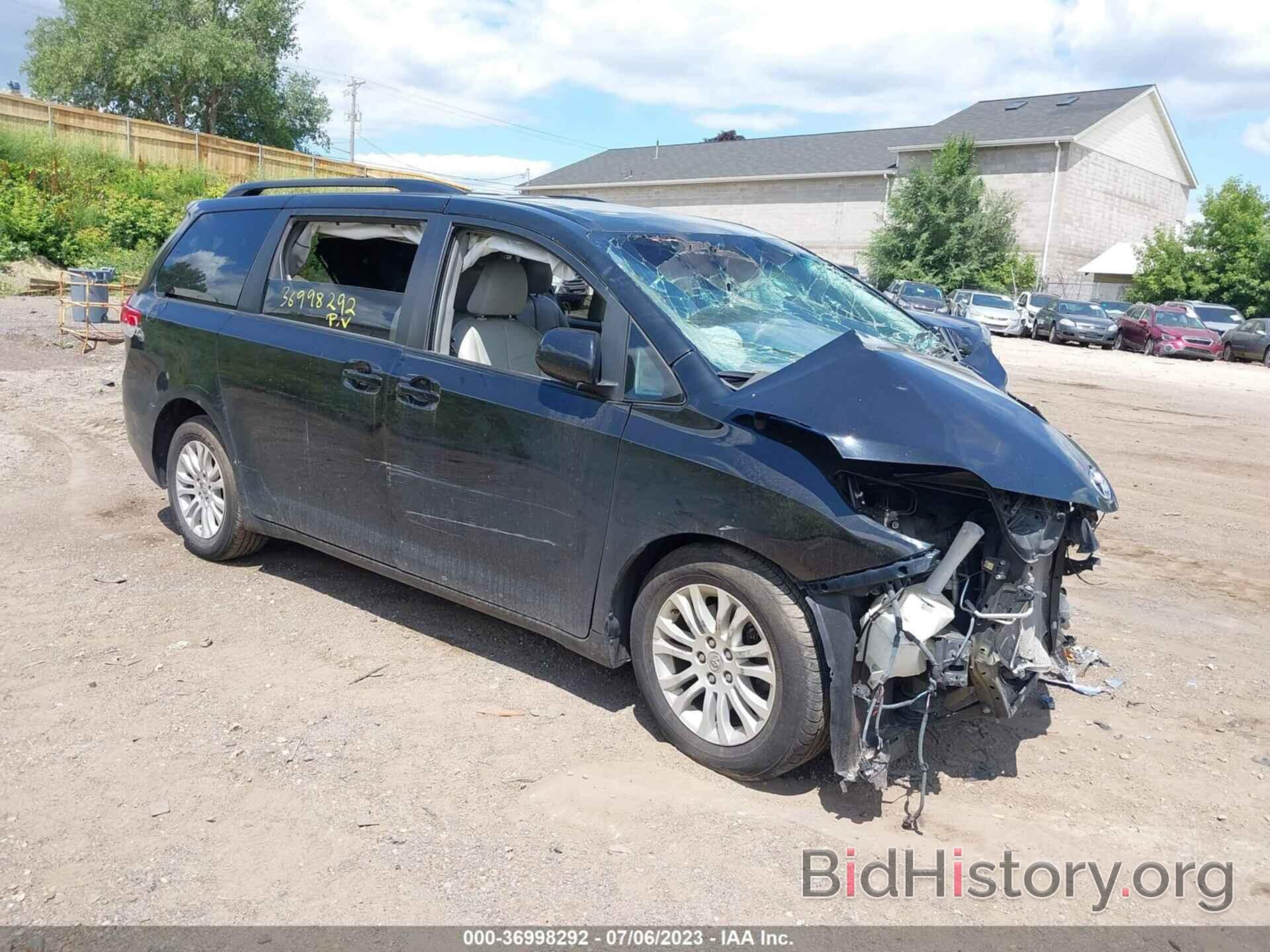 Photo 5TDYK3DC6ES457581 - TOYOTA SIENNA 2014