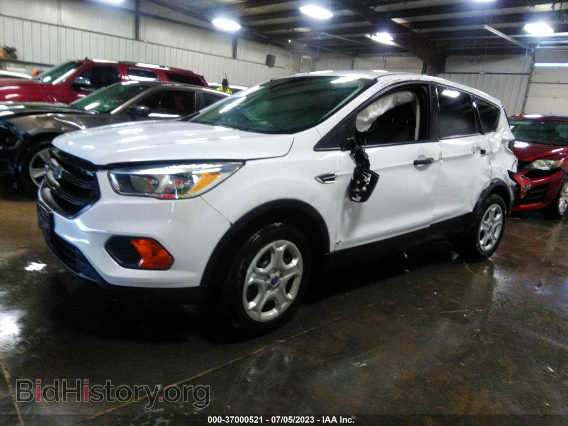 2017 FORD ESCAPE - VIN: 1FMCU0F72HUB60368 - Photo 2