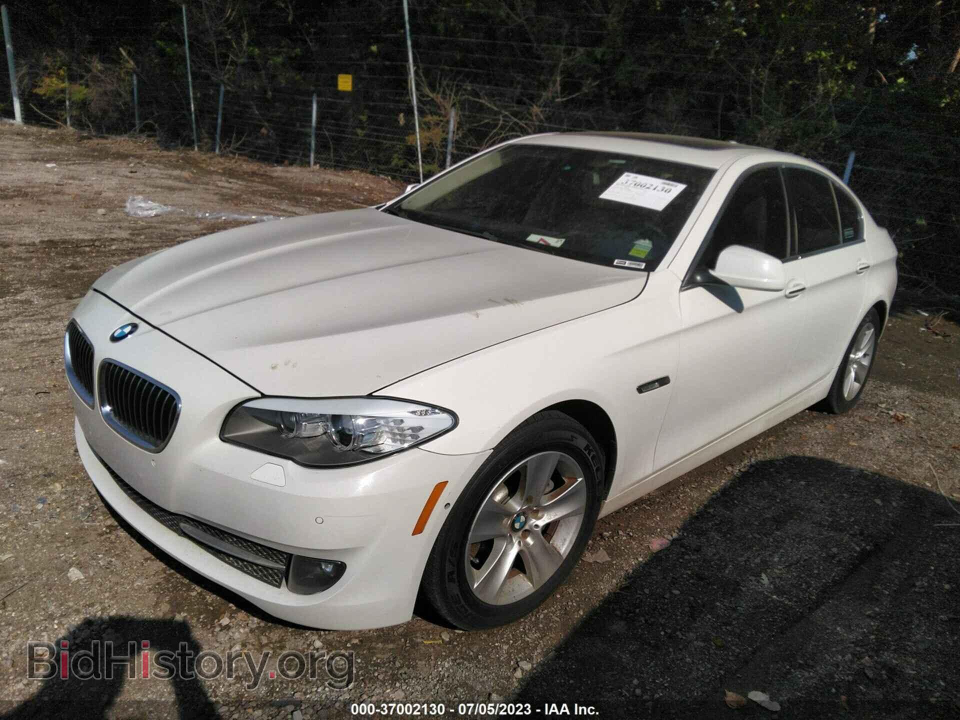 2013 BMW 528I - VIN: WBAXH5C51DDW14644 - Фото 2