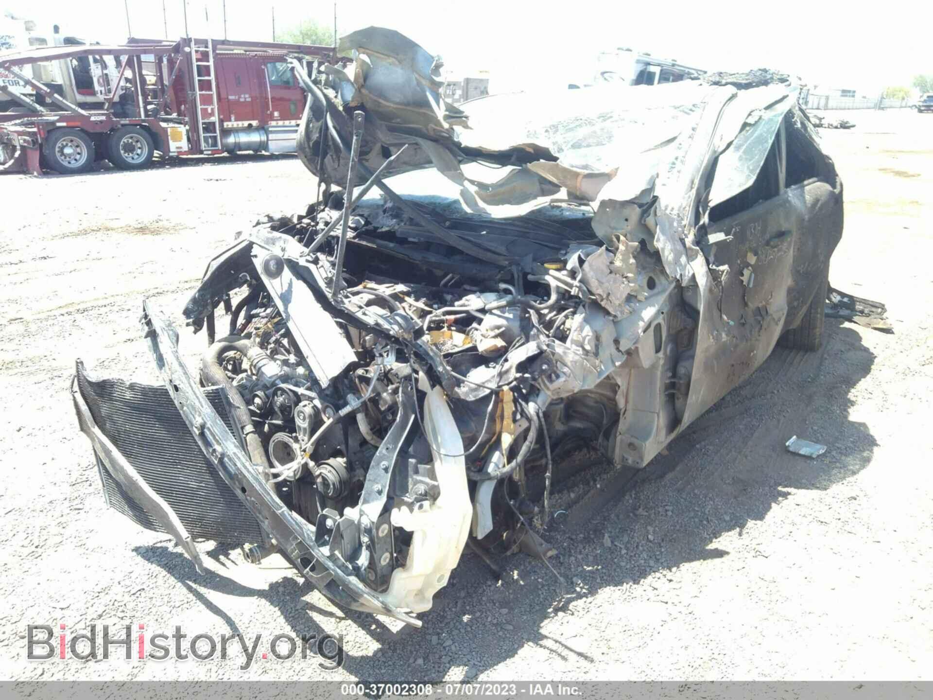 2018 DODGE DURANGO - VIN: 1C4SDJCT3JC242953 - Photo 2