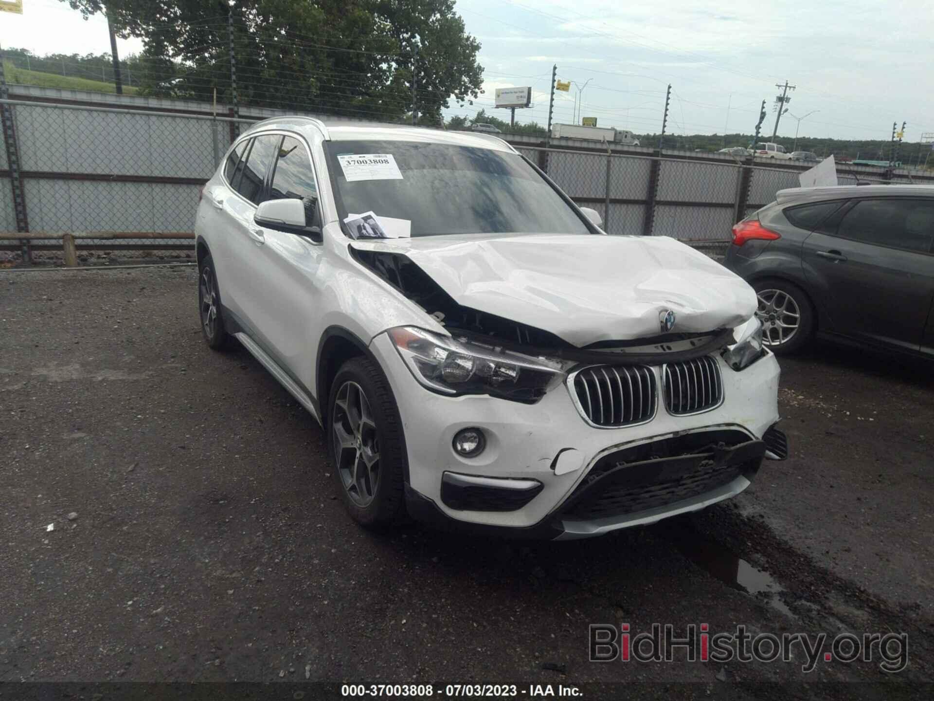 Фотография WBXHT3C36J5L33098 - BMW X1 2018