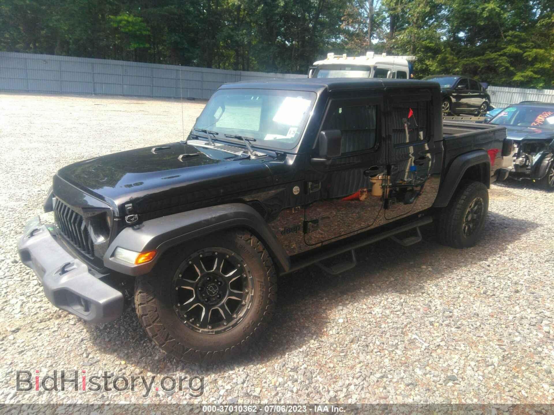 2020 JEEP GLADIATOR - VIN: 1C6HJTAG5LL131898 - Фото 2