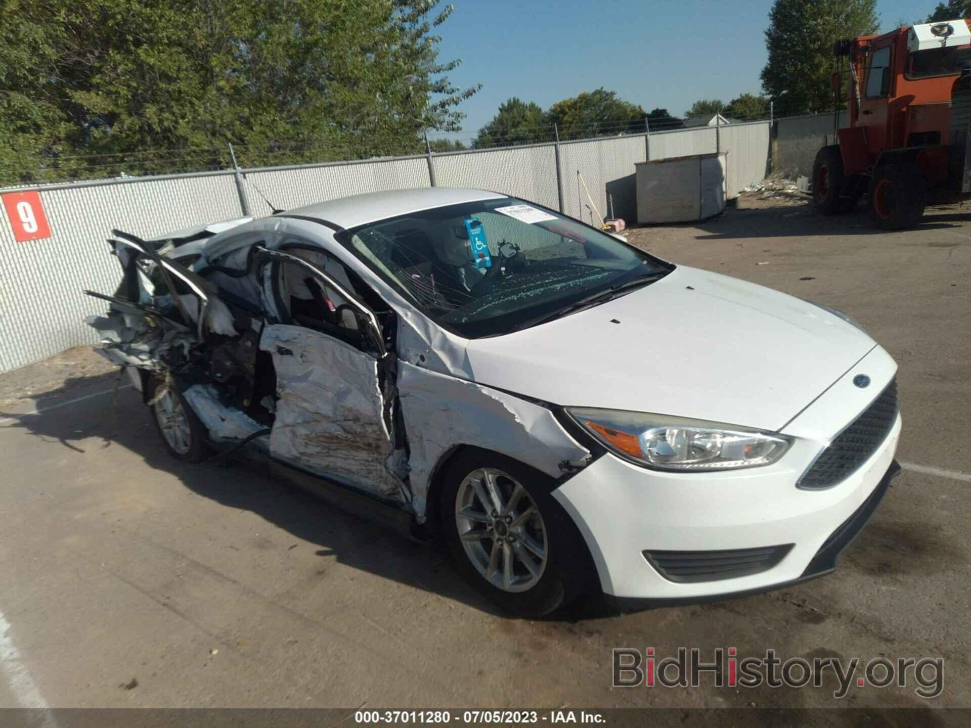 Photo 1FADP3F26JL312577 - FORD FOCUS 2018