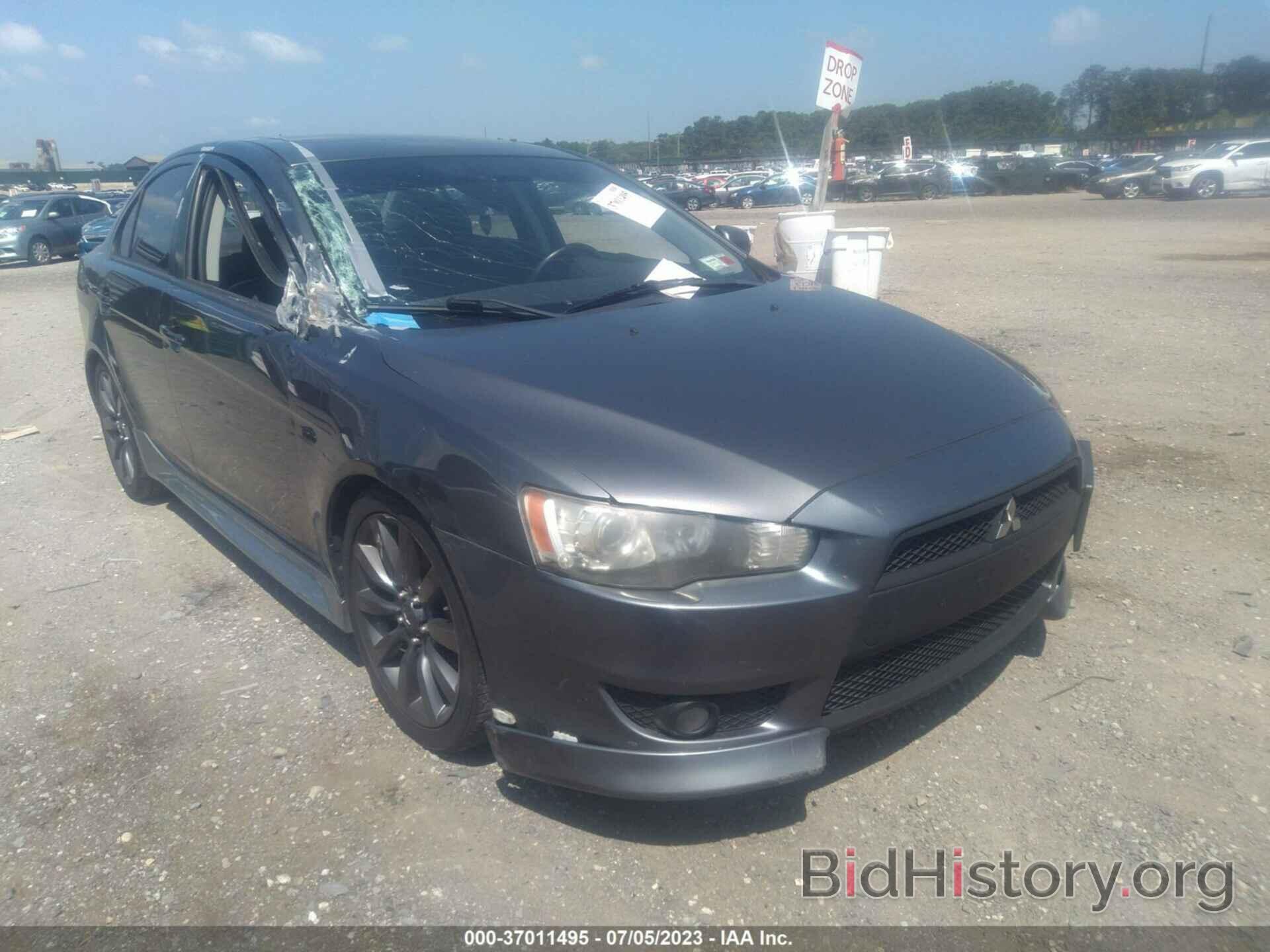 Photo JA32U8FW4BU005056 - MITSUBISHI LANCER 2011