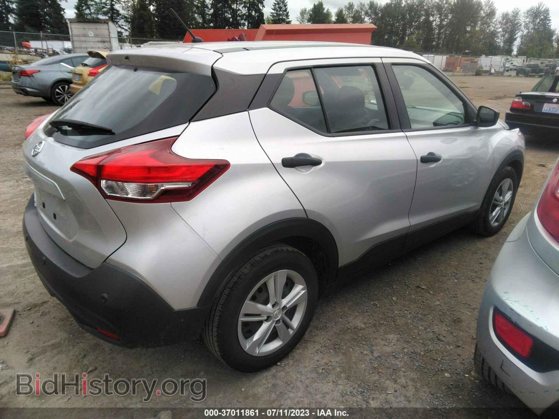 2020 NISSAN KICKS - VIN: 3N1CP5BVXLL480802 - Фото 4