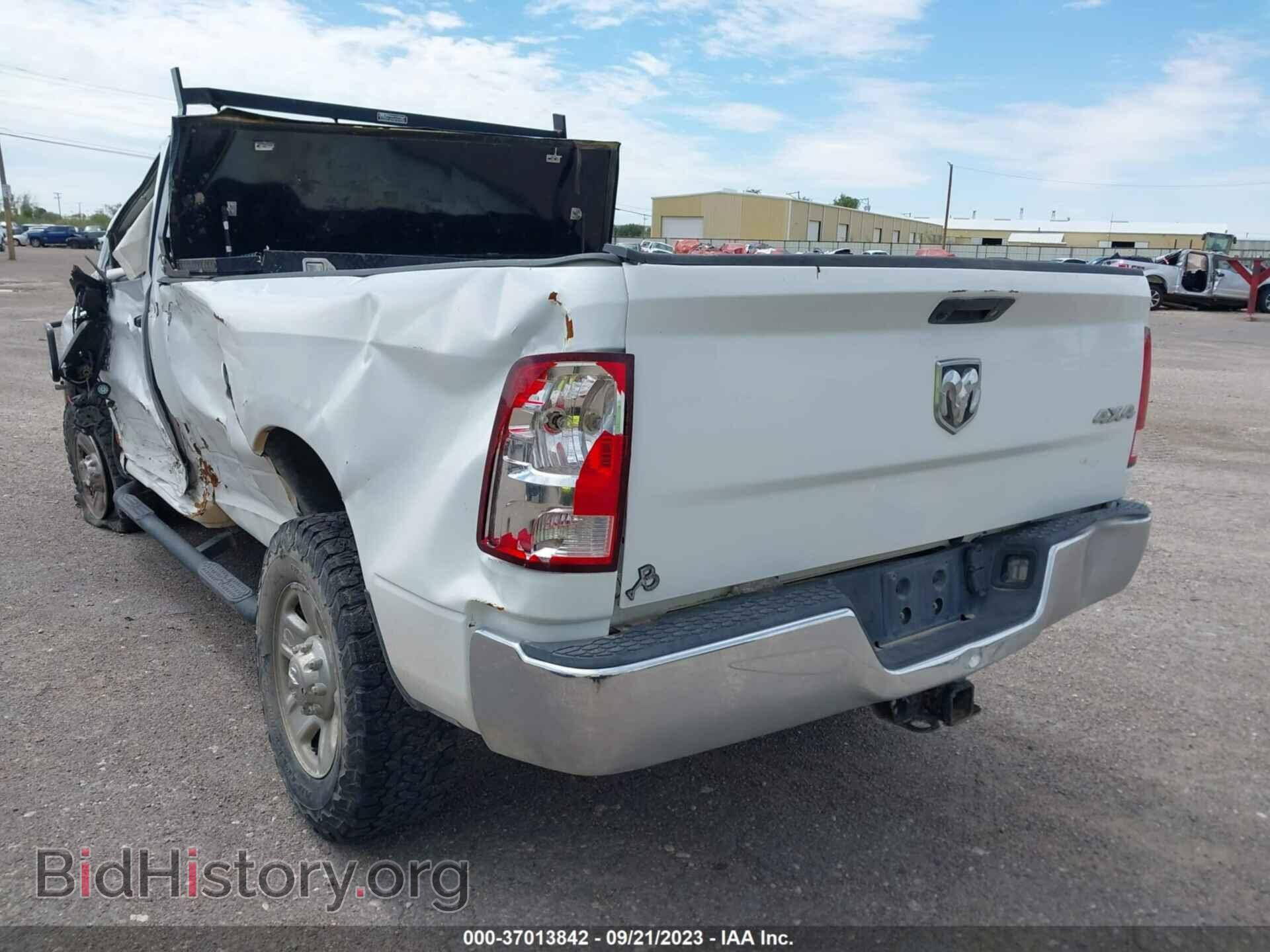 2018 RAM 2500 - VIN: 3C6MR5AJ7JG363847 - Фото 3
