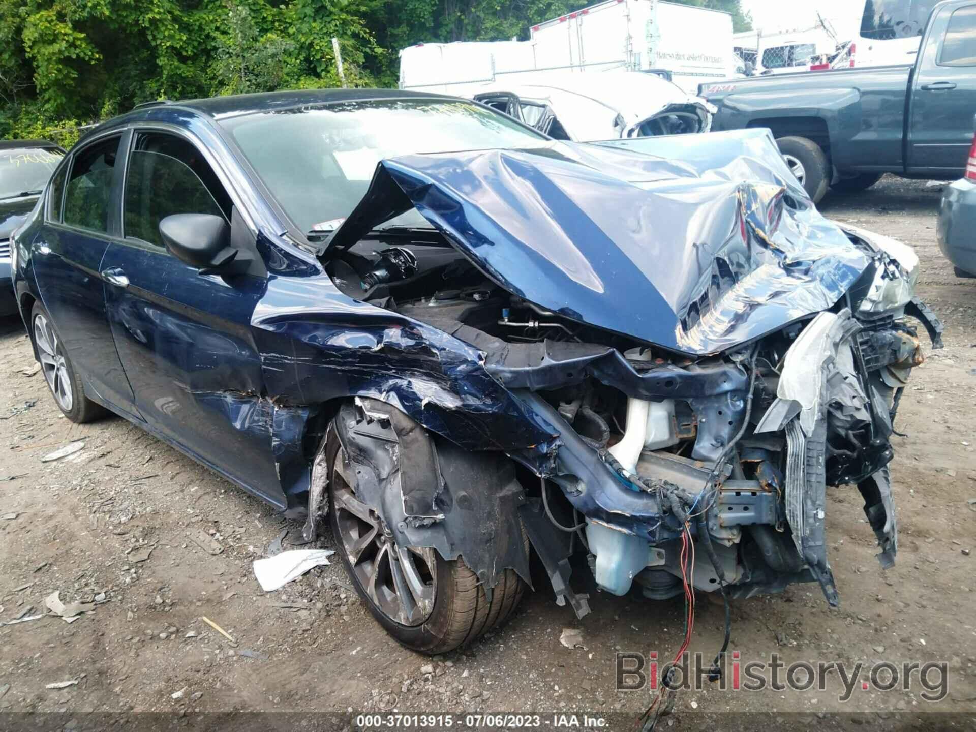 Photo 1HGCR2F53DA264784 - HONDA ACCORD SDN 2013