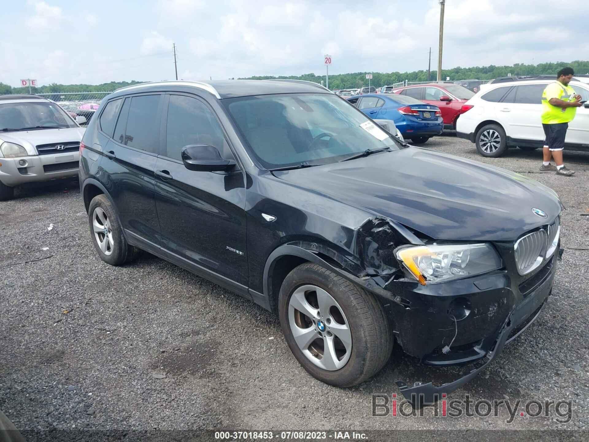 Photo 5UXWX5C52BL701942 - BMW X3 2011