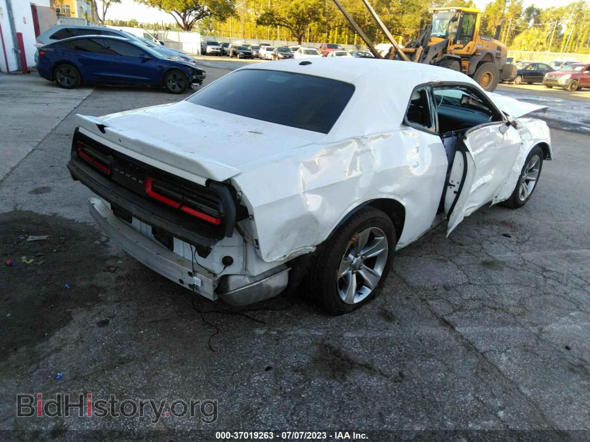 2019 DODGE CHALLENGER - VIN: 2C3CDZAG0KH565398 - Photo 4
