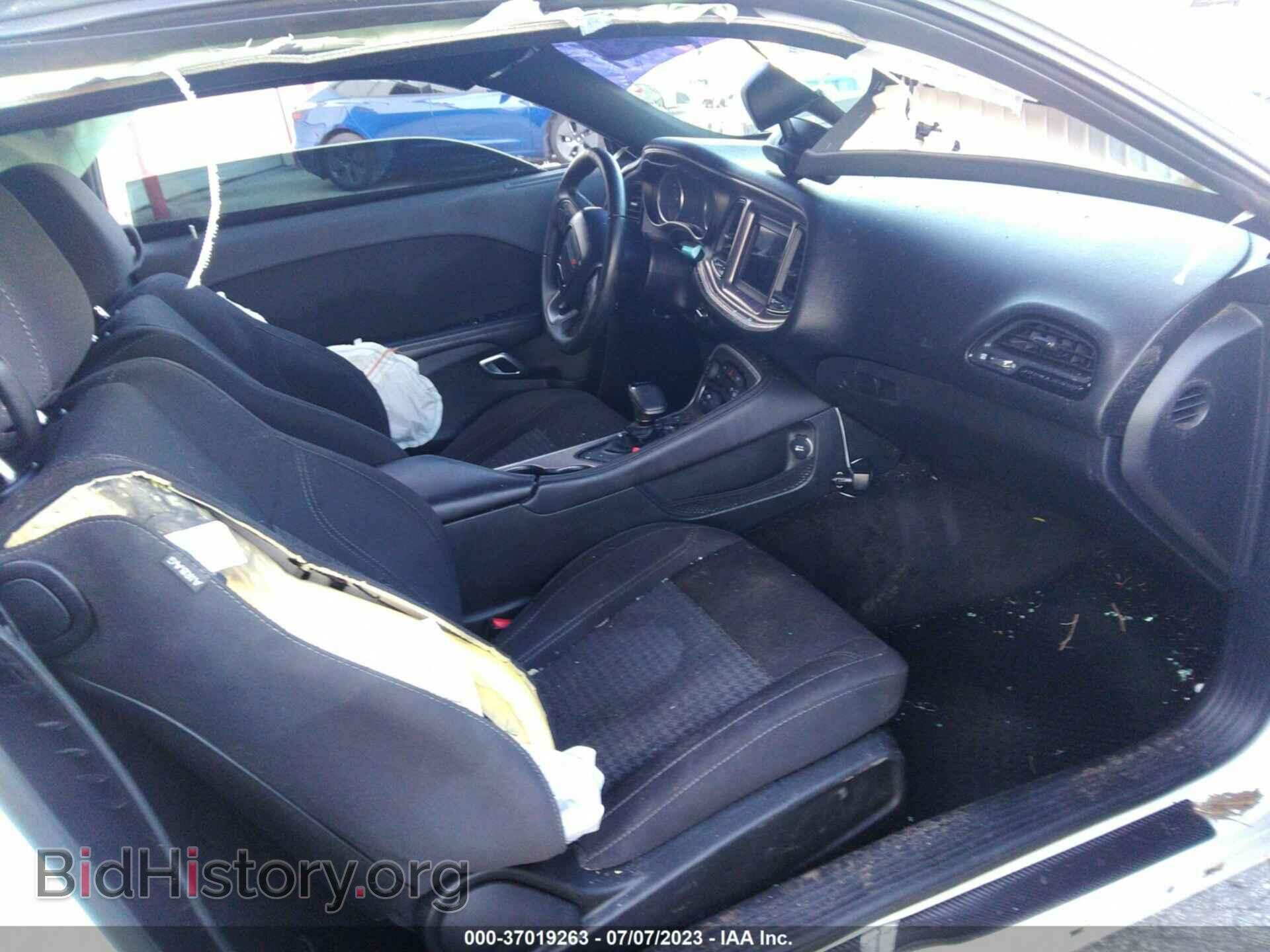 2019 DODGE CHALLENGER - VIN: 2C3CDZAG0KH565398 - Photo 5