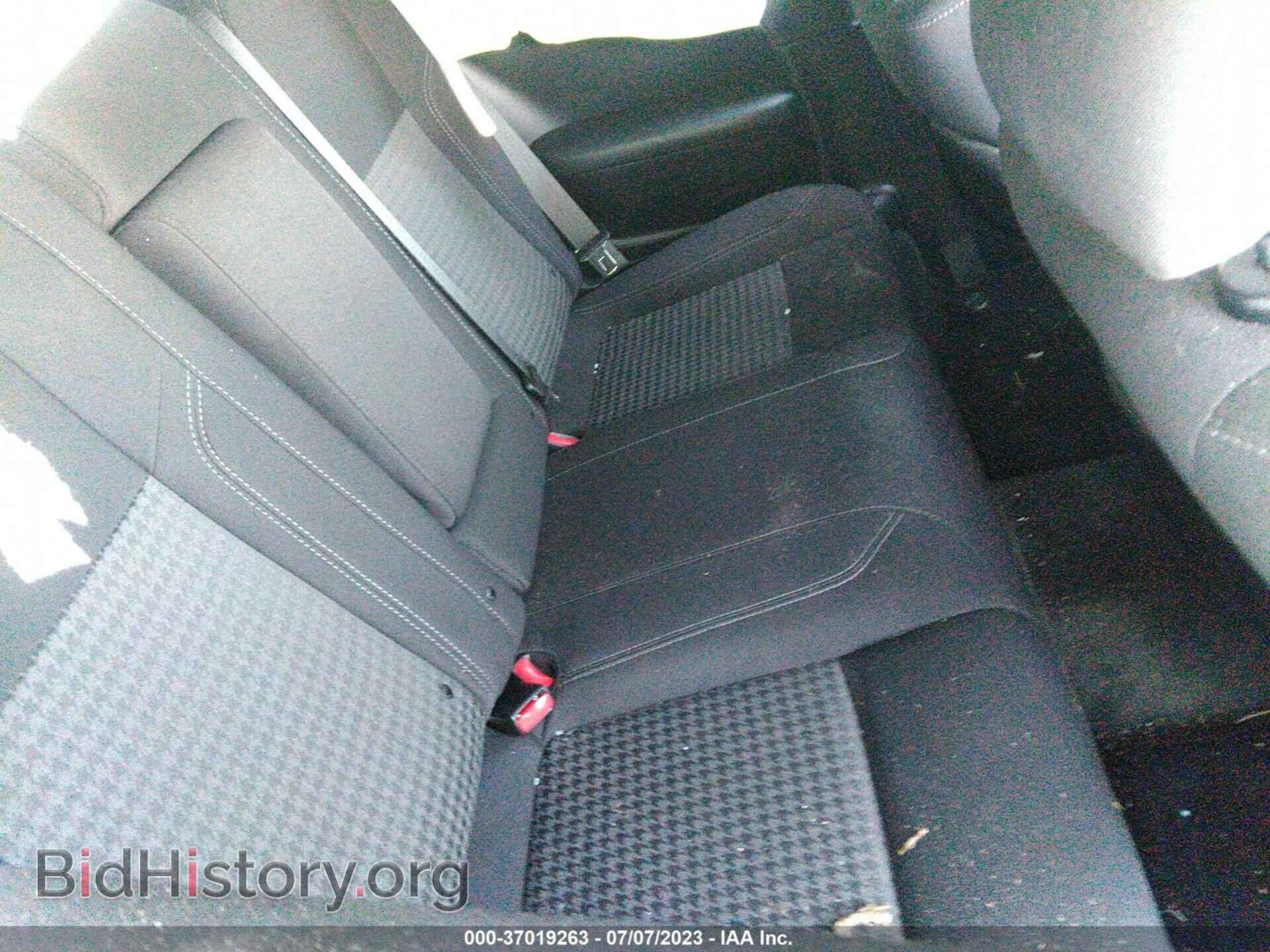 2019 DODGE CHALLENGER - VIN: 2C3CDZAG0KH565398 - Photo 8