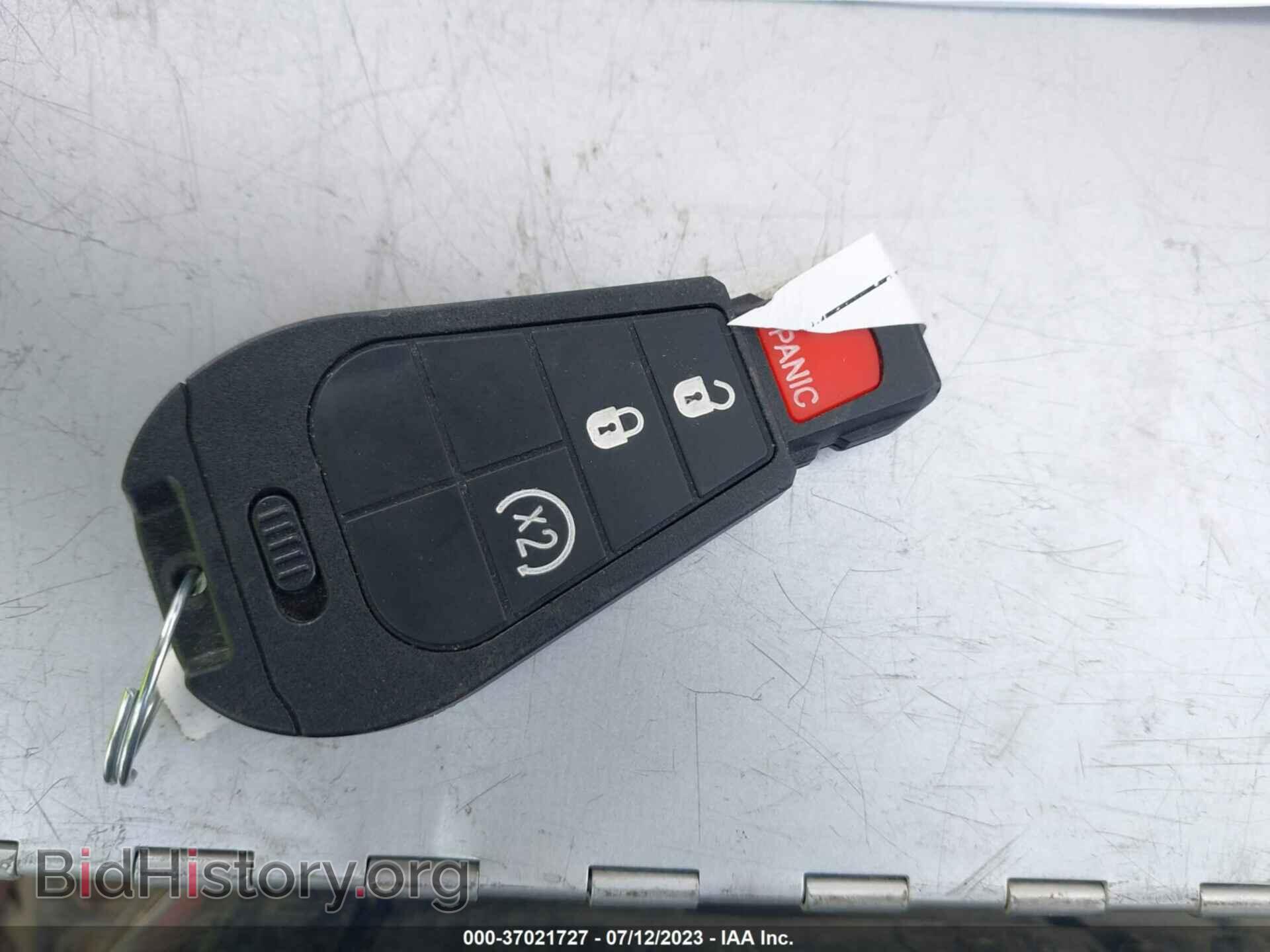2010 CHRYSLER 300 - VIN: 2C3CA4CD4AH159234 - Фото 11
