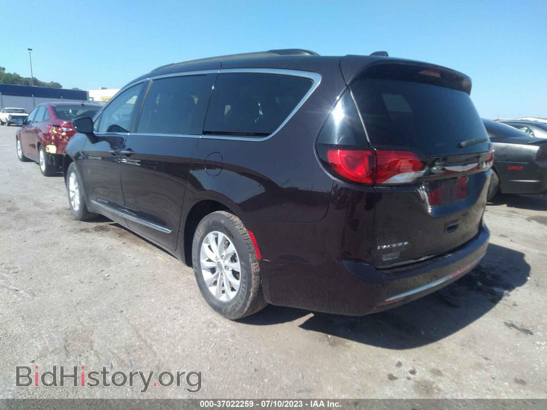2017 CHRYSLER PACIFICA - VIN: 2C4RC1BG3HR653874 - Фото 3