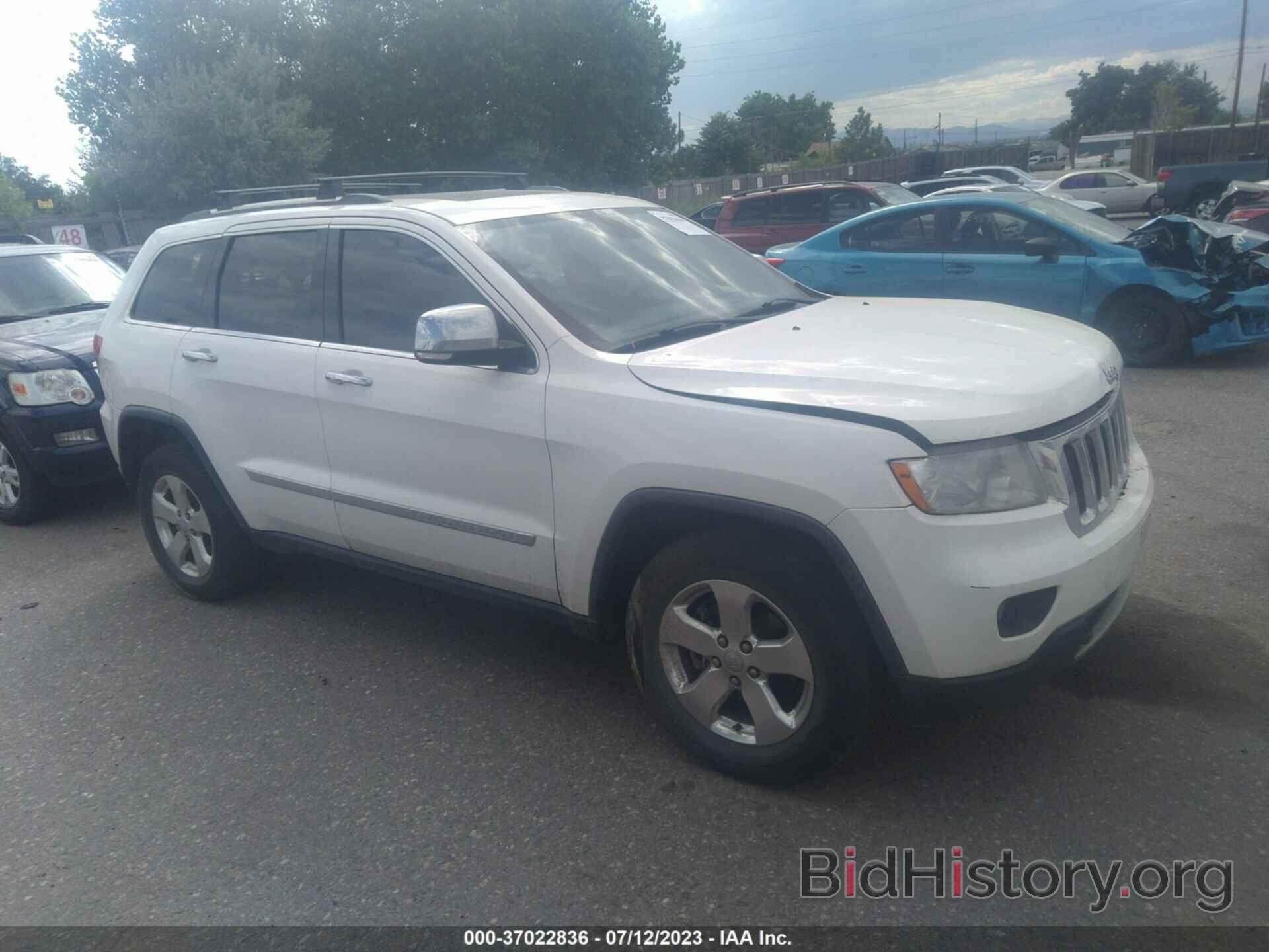 Photo 1J4RR5GG6BC612163 - JEEP GRAND CHEROKEE 2011