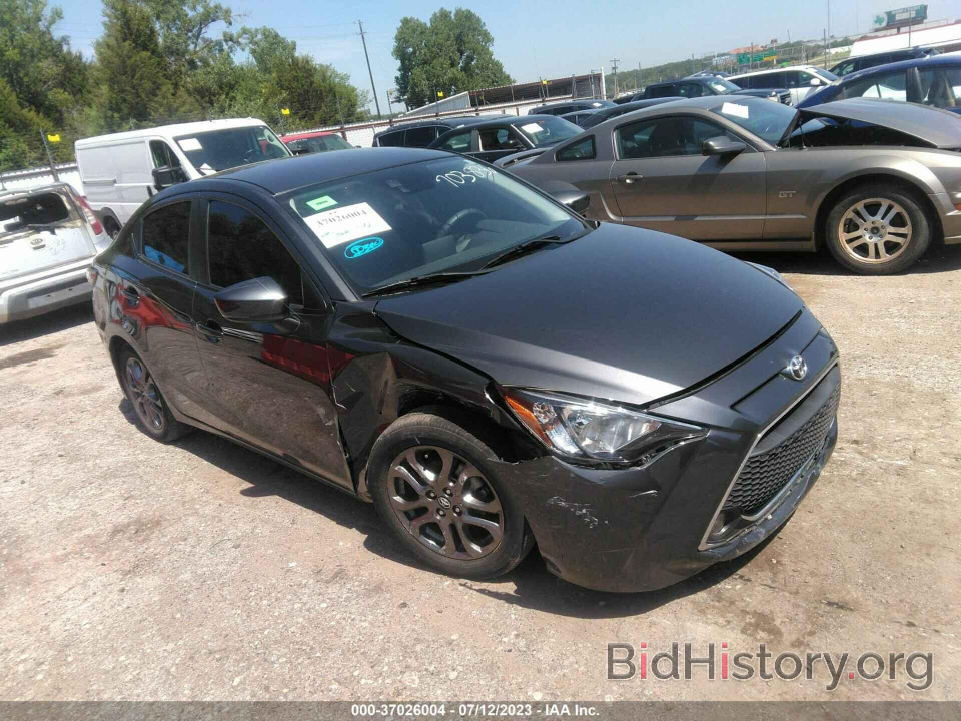 Photo 3MYDLBYV5LY703836 - TOYOTA YARIS SEDAN 2020