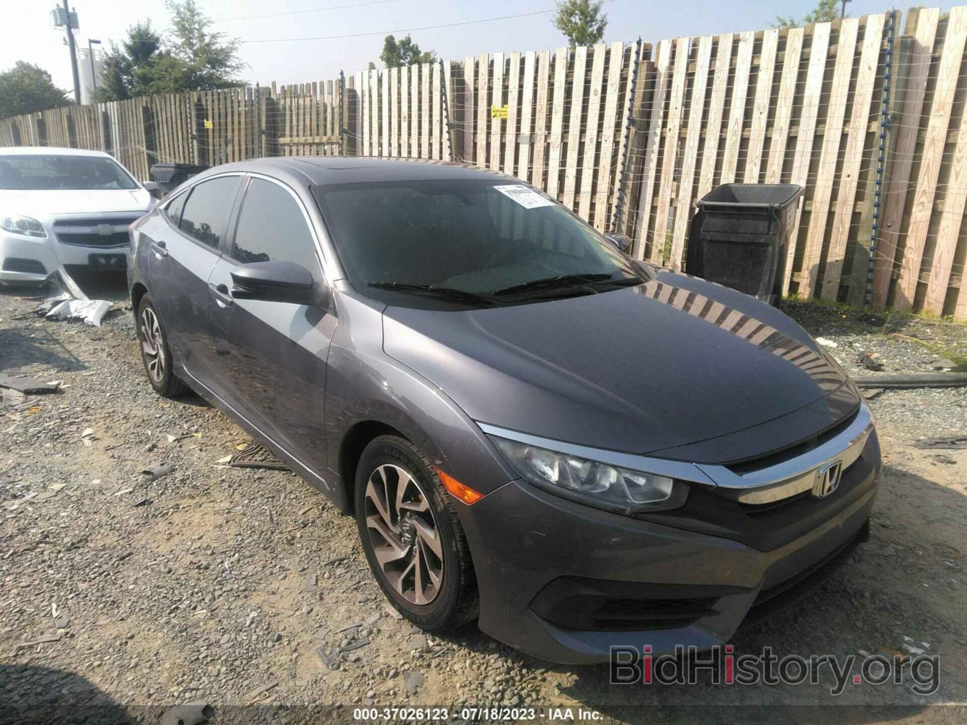 Photo 19XFC2F76GE083694 - HONDA CIVIC SEDAN 2016