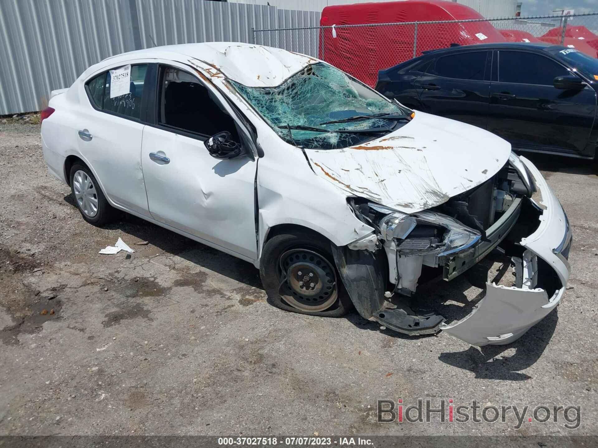 Photo 3N1CN7AP7KL848906 - NISSAN VERSA SEDAN 2019