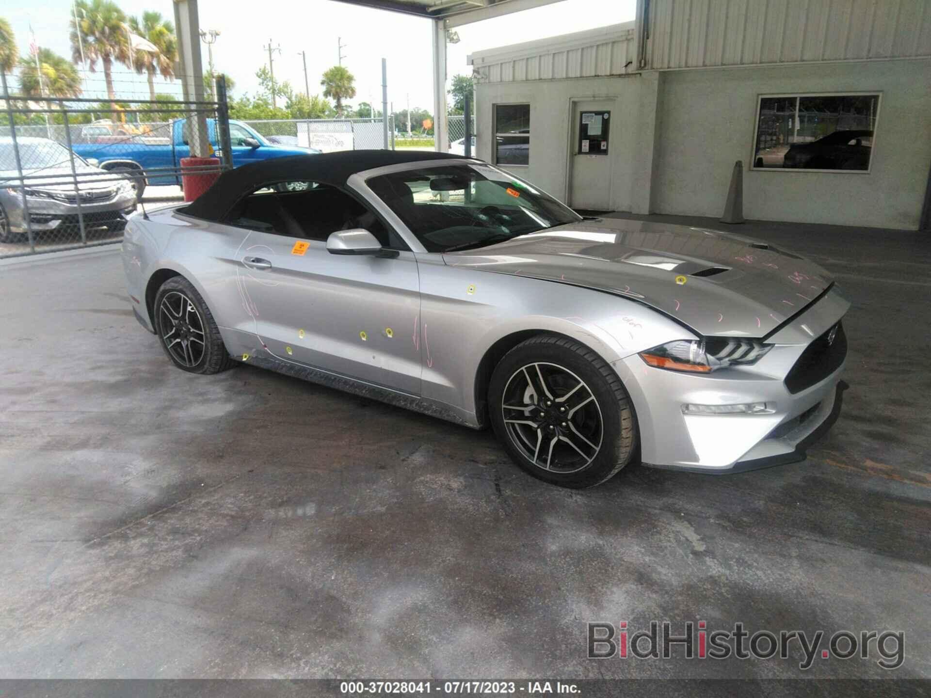 Photo 1FATP8UH2J5111764 - FORD MUSTANG 2018