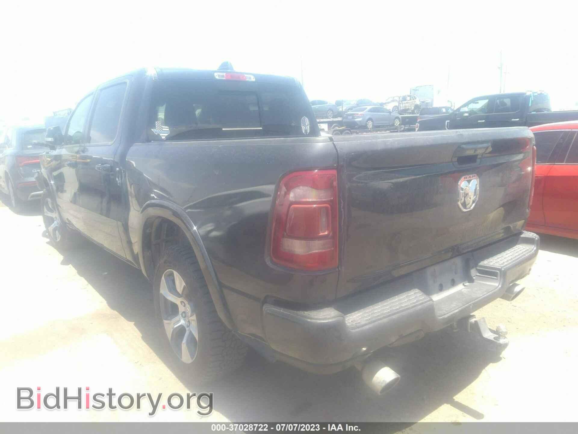 2020 RAM 1500 - VIN: 1C6SRFJT5LN148122 - Фото 3