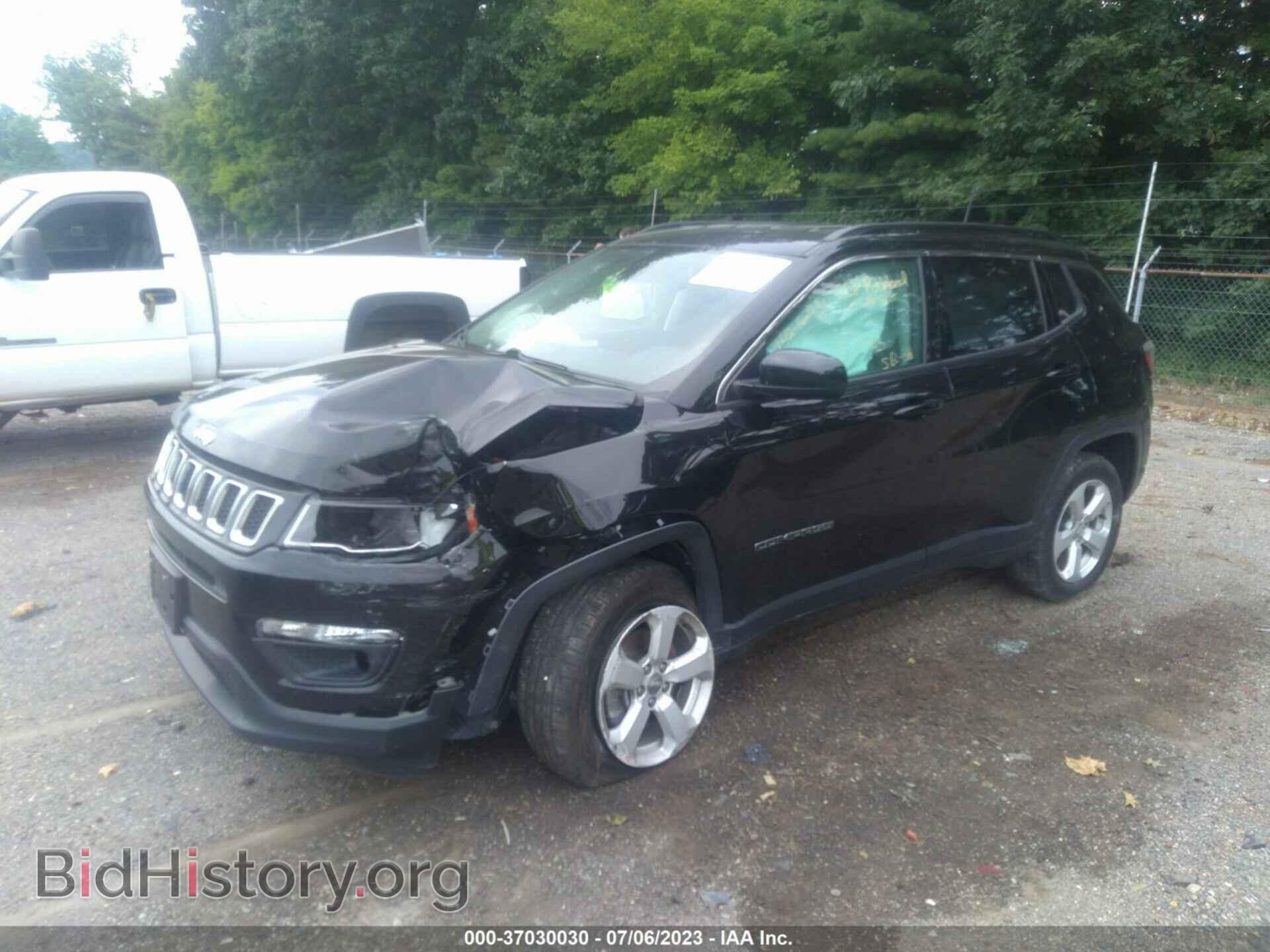 2018 JEEP COMPASS - VIN: 3C4NJDBB2JT403345 - Фото 2