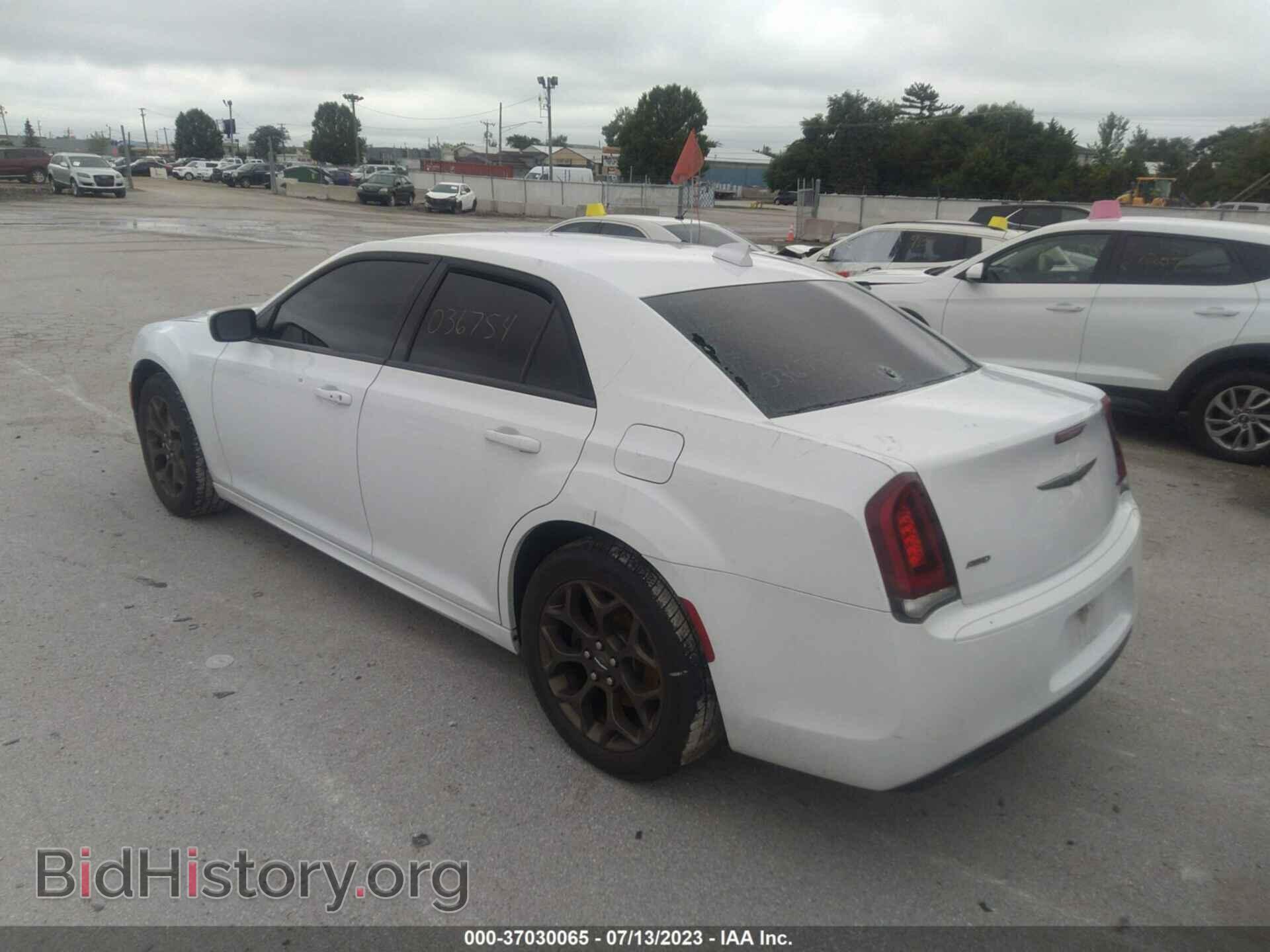 2016 CHRYSLER 300 - VIN: 2C3CCAGG7GH296447 - Фото 3
